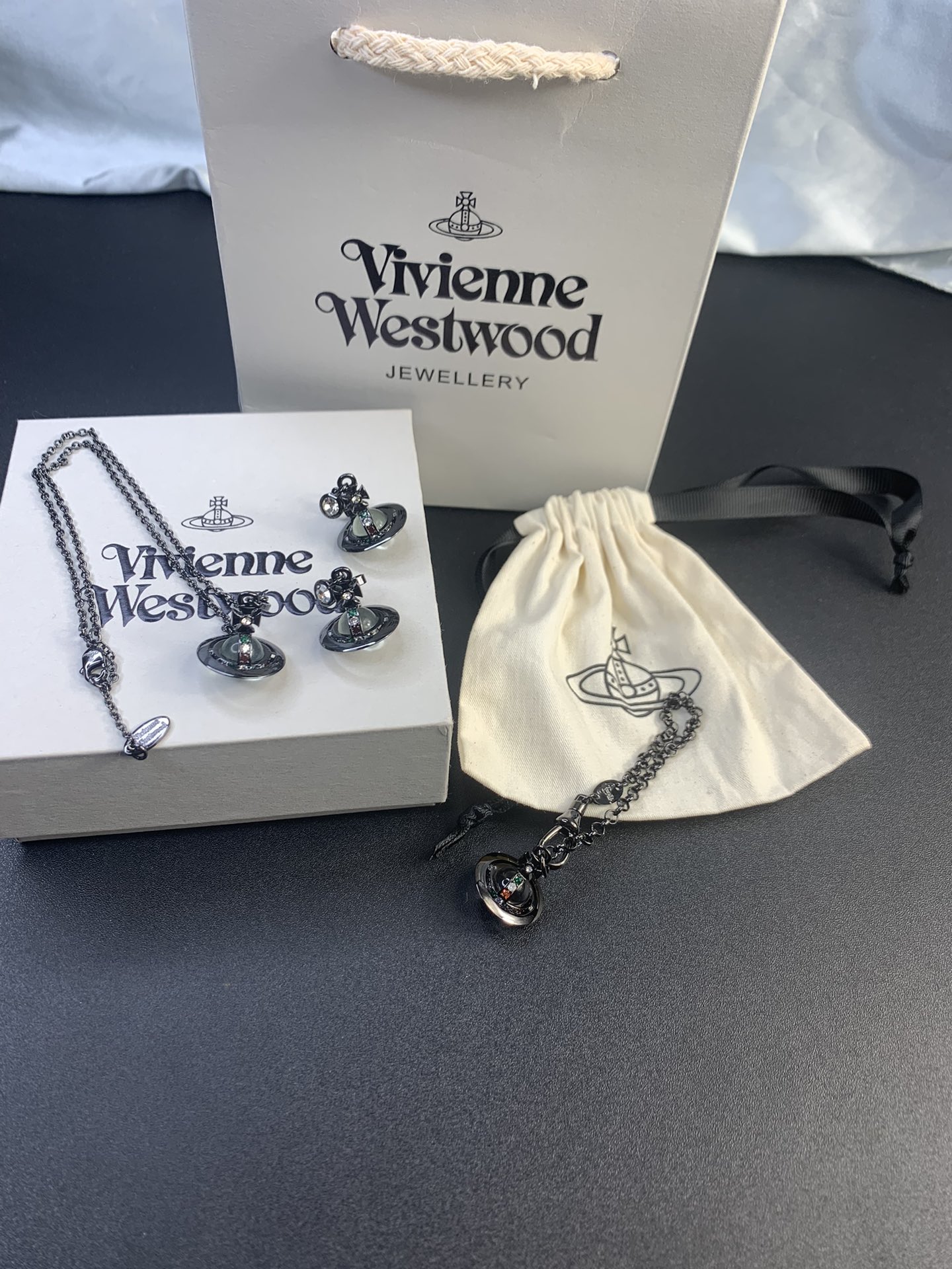 Vivienne Westwood 西太后黑金立体土