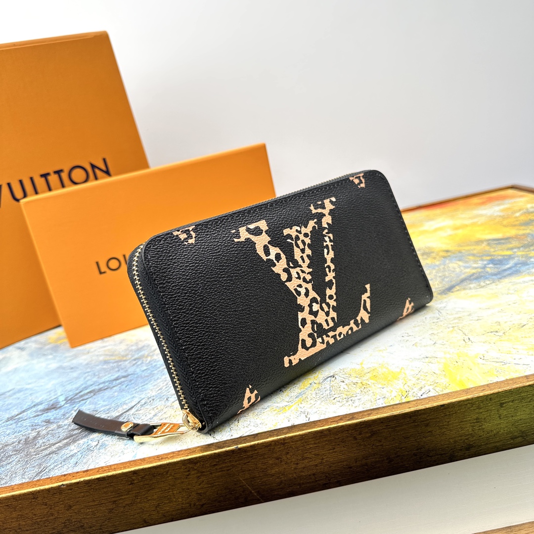 Interior of the bifold wallet with card slots