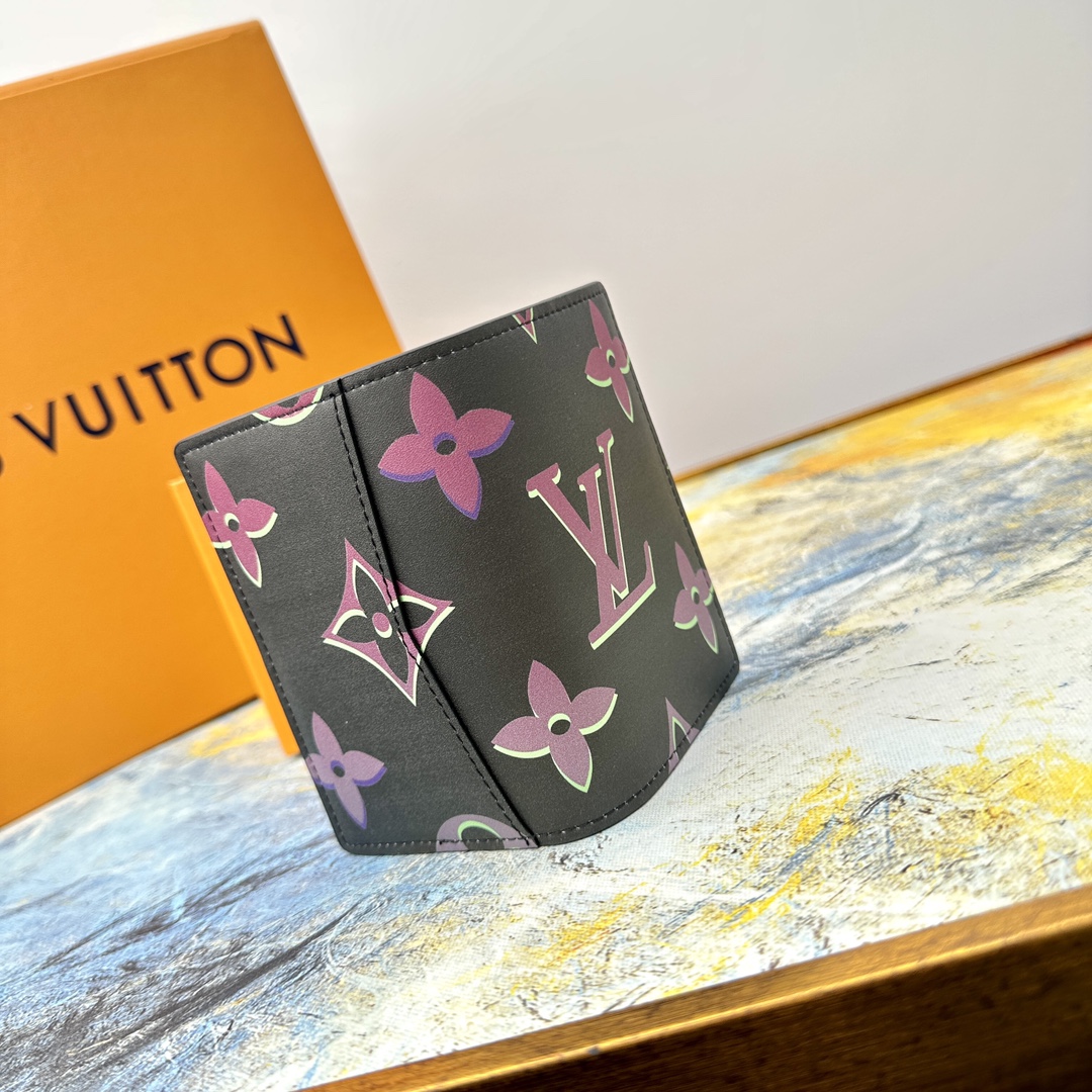 Luxury leather card holder front view