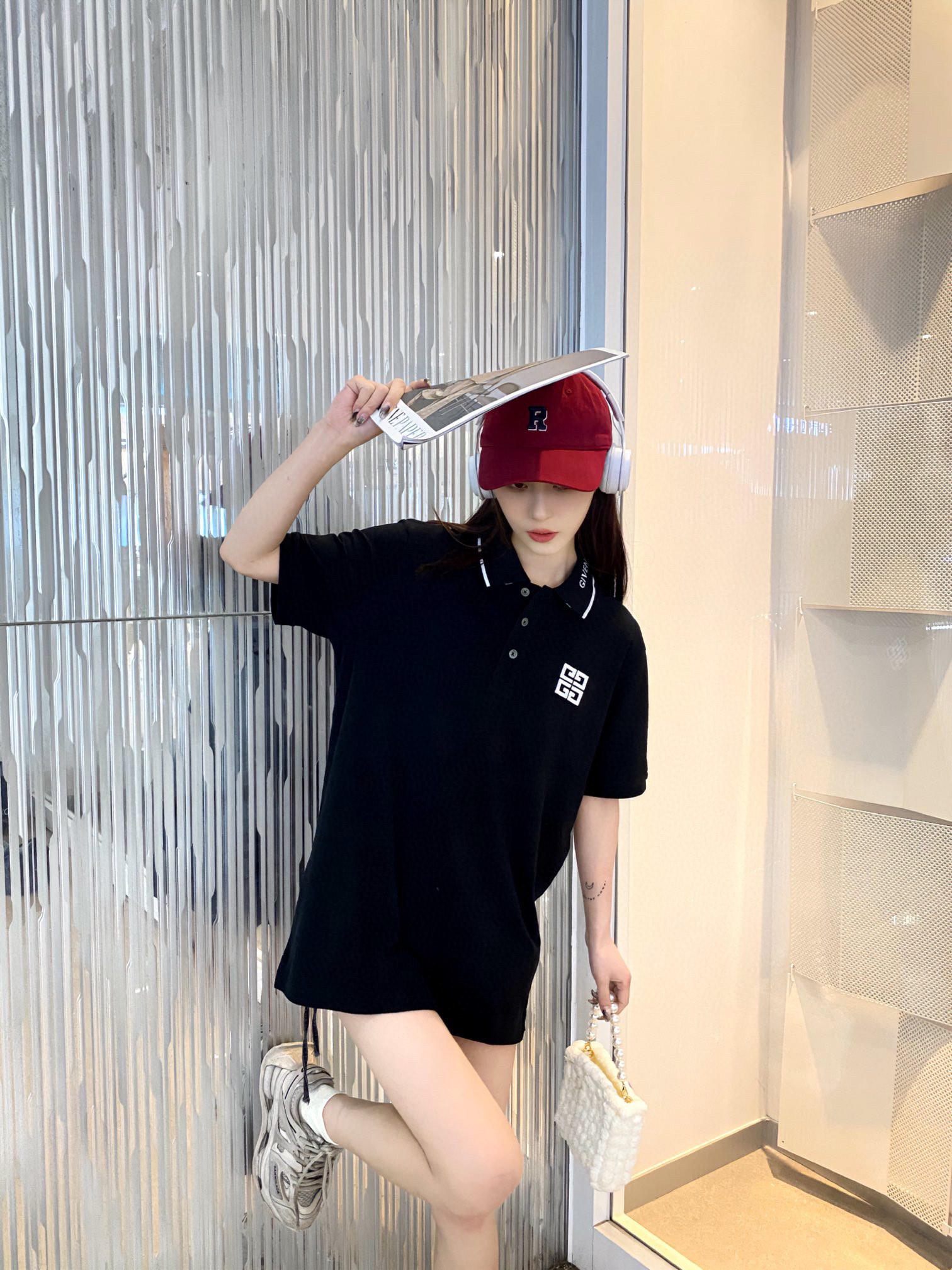 GIVENCHYGIVENCHY 23ss embroidered micro-label Polo short sleeve upper body eff