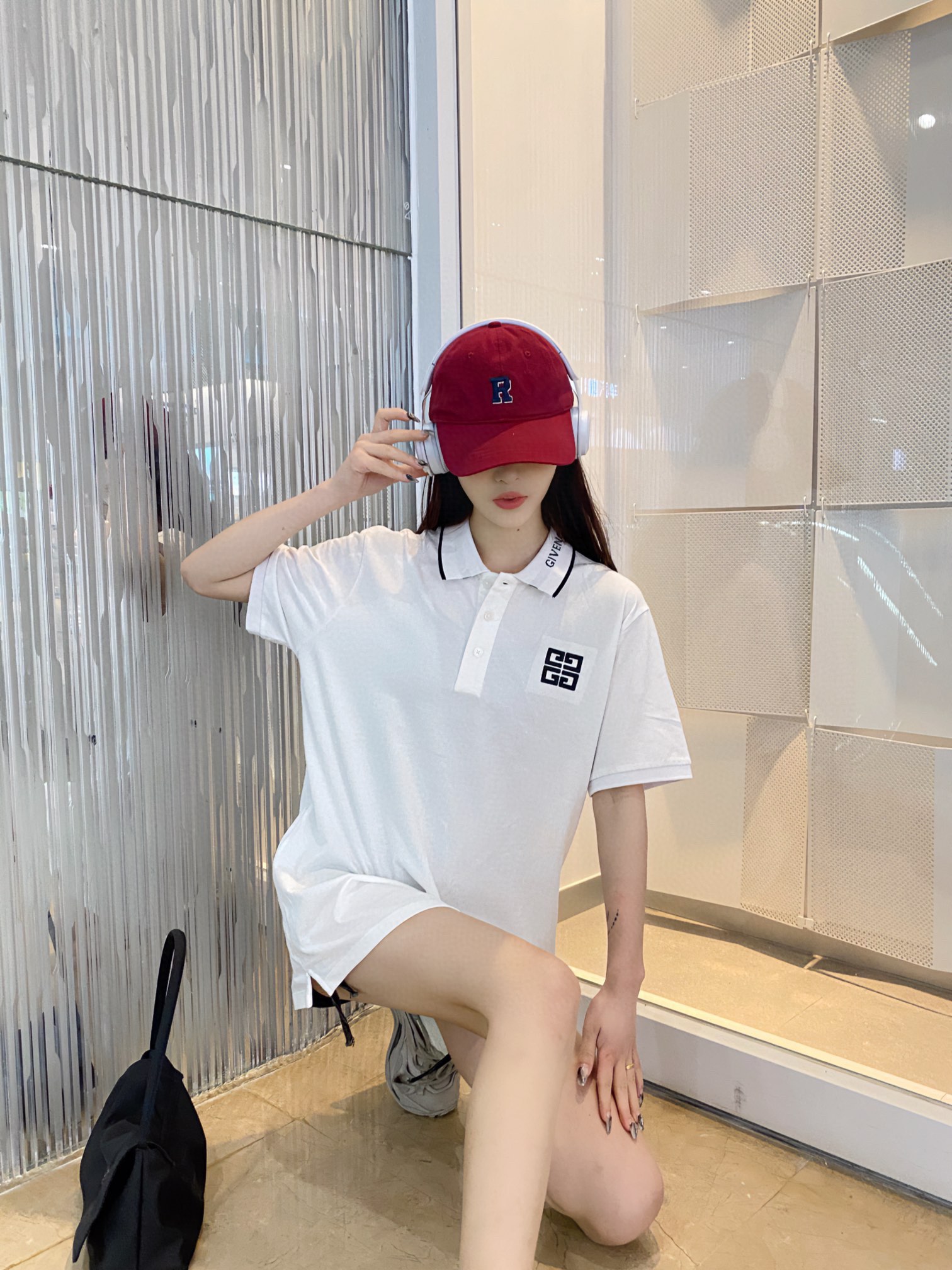 GIVENCHYGIVENCHY 23ss embroidered micro-label Polo short sleeve upper body eff