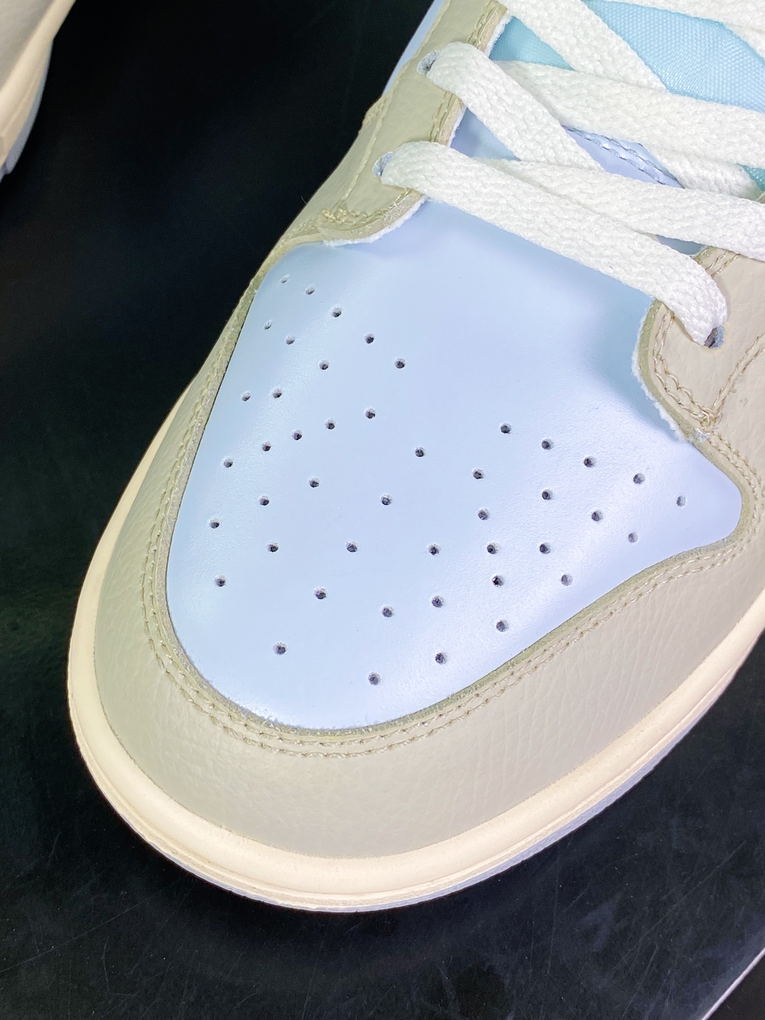 280 SB Dunk Low Premium”Khaki Light Blue”扣篮系列低帮板鞋“拼接卡其淡蓝黑钩子”304714-005