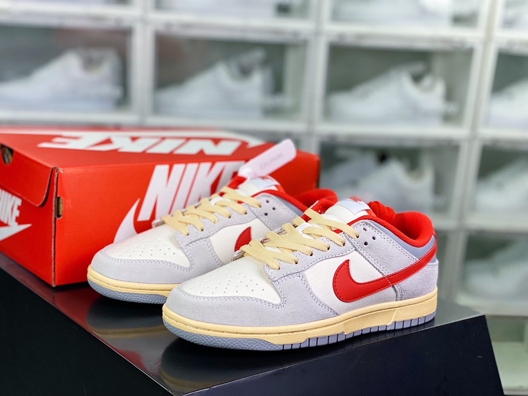 220 SB Dunk Low 85”Athletic Department”扣篮系列低帮板鞋“浅灰白红氧化”FJ5429-133