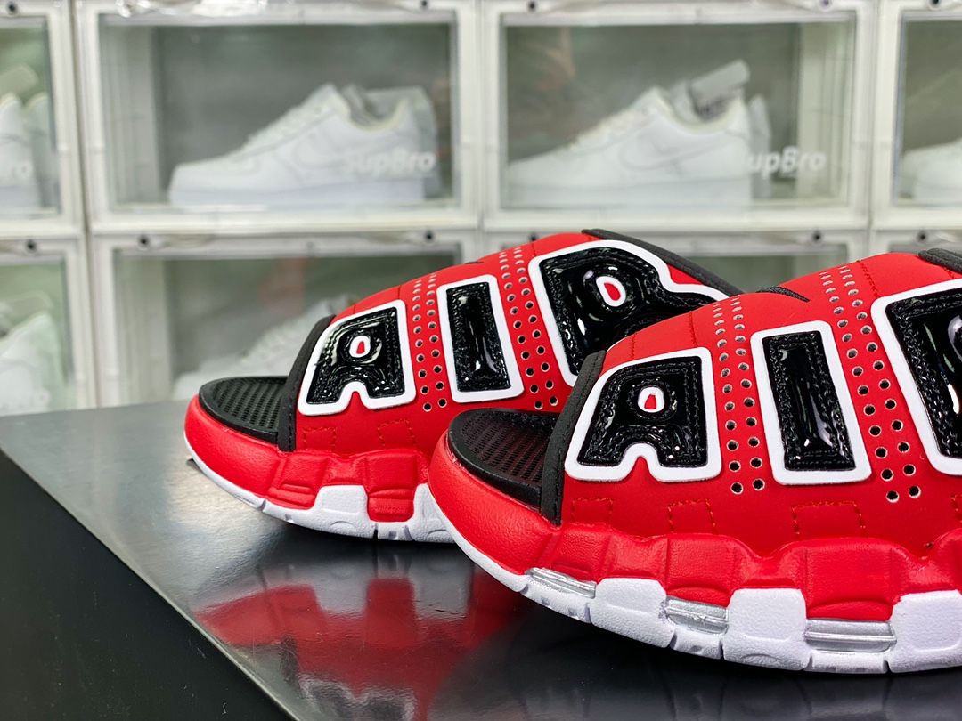 180 【NIKE】 AIR MORE Uptempo Slide皮蓬拖鞋 DV2132-001