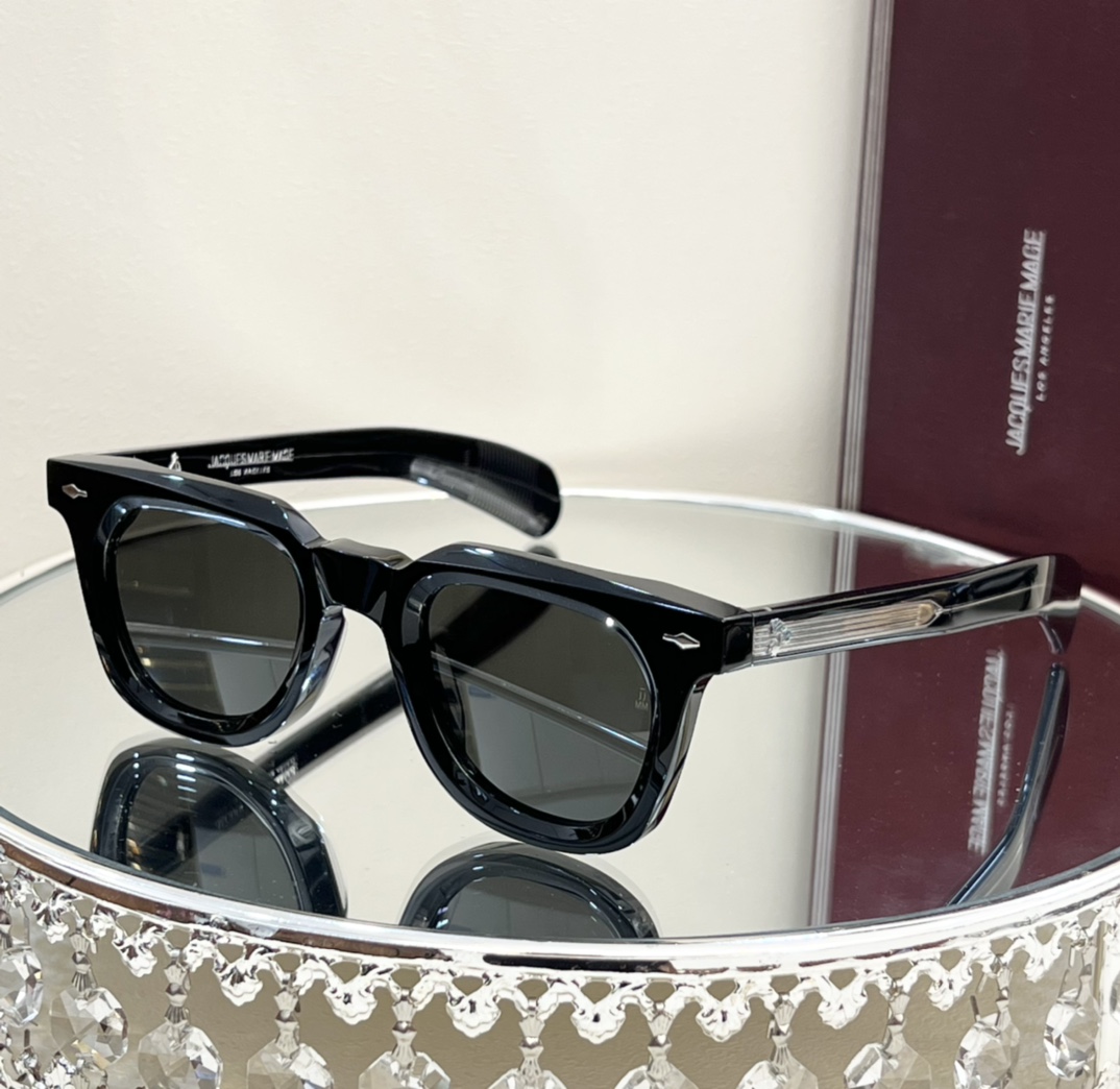 JACQUESMARIEMAGE齐色到货日本手工眼镜镜框採用上厚達10mm的板材打造尤其鏡臂部分的獨特輪