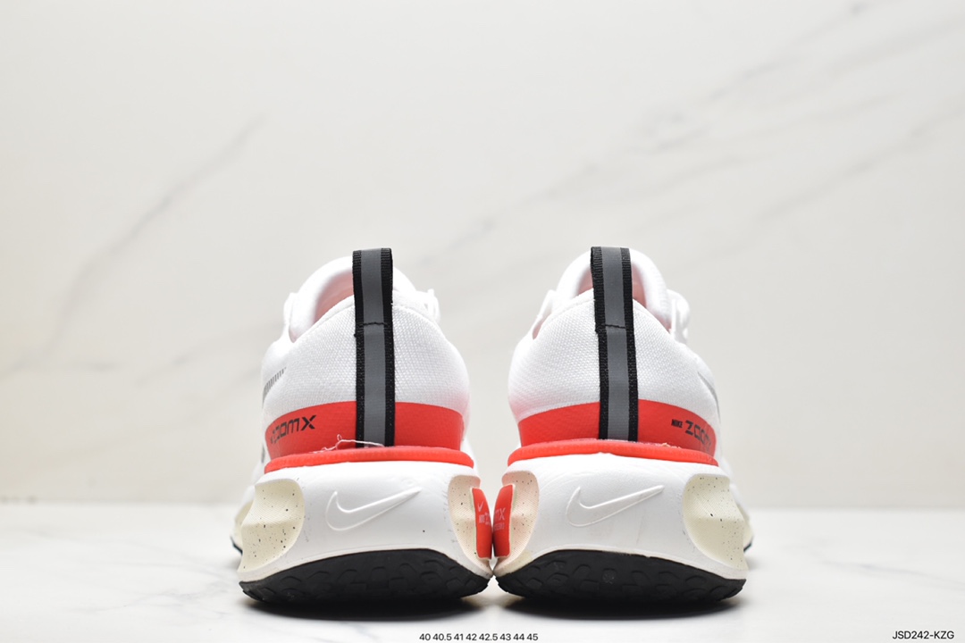 200 Nike ZoomX Invincible Run Fk 3 马拉松机能风格运动鞋  DR2615-101