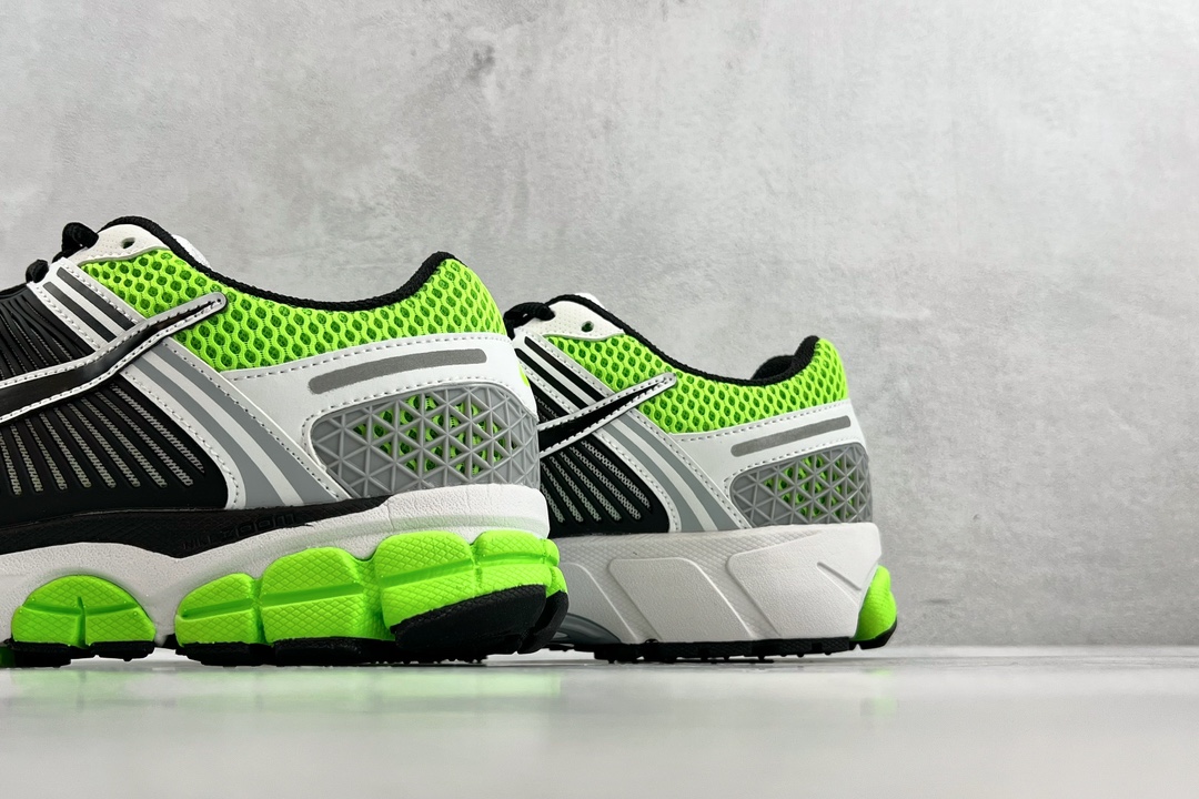 Nike Air Zoom Vomero 5 SE SP 灰绿 CI1694-300