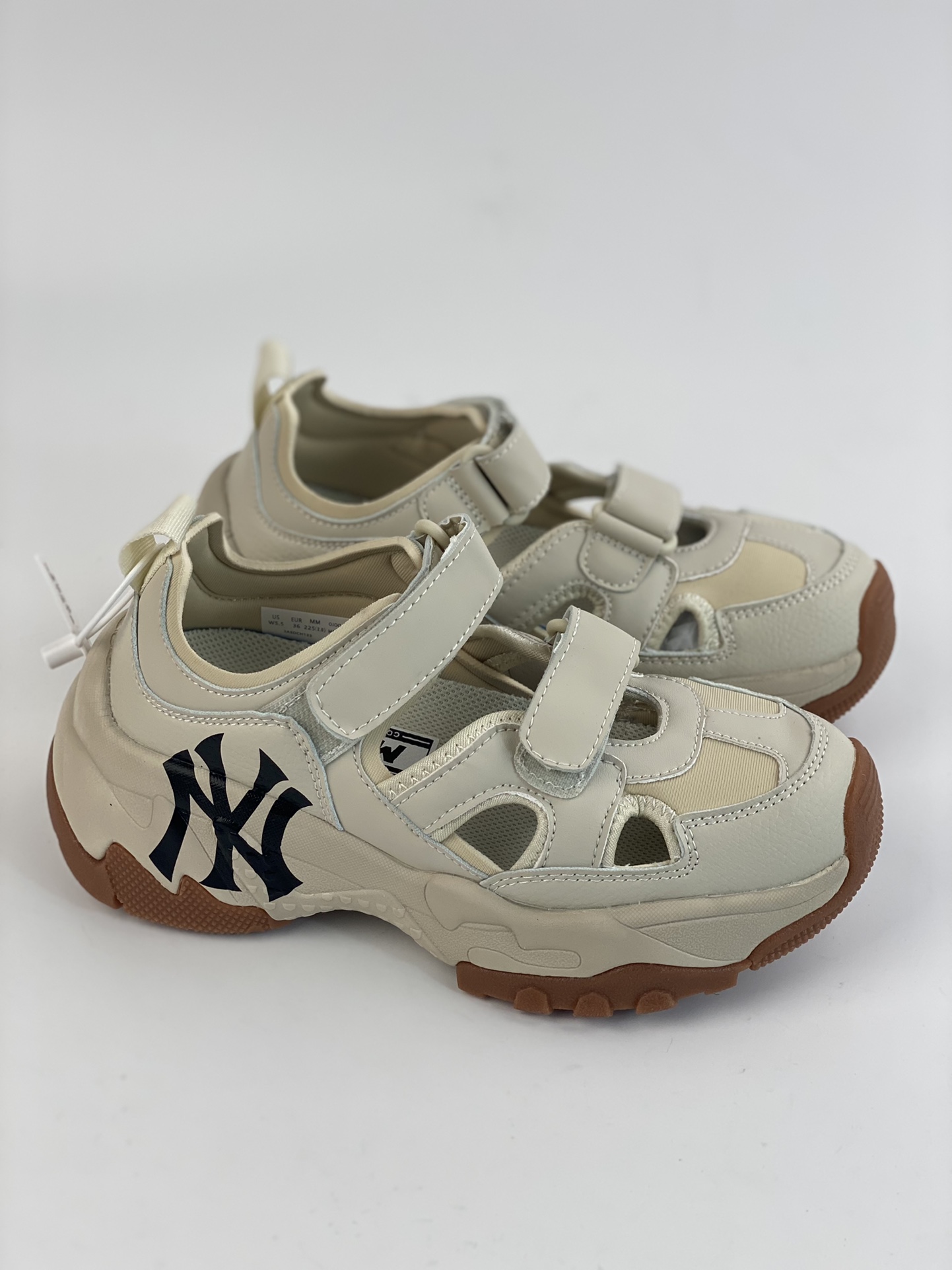 NY Yankees Limited x MLB Big Ball Chunky Mesh Thick-soled Daddy Series Low-top Velcro Running Shoes Sandals 3ASDCH133 (GP006C)