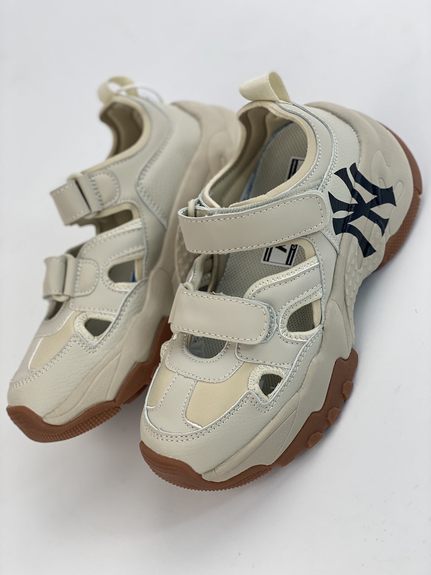 NY Yankees Limited x MLB Big Ball Chunky Mesh Thick-soled Daddy Series Low-top Velcro Running Shoes Sandals 3ASDCH133 (GP006C)