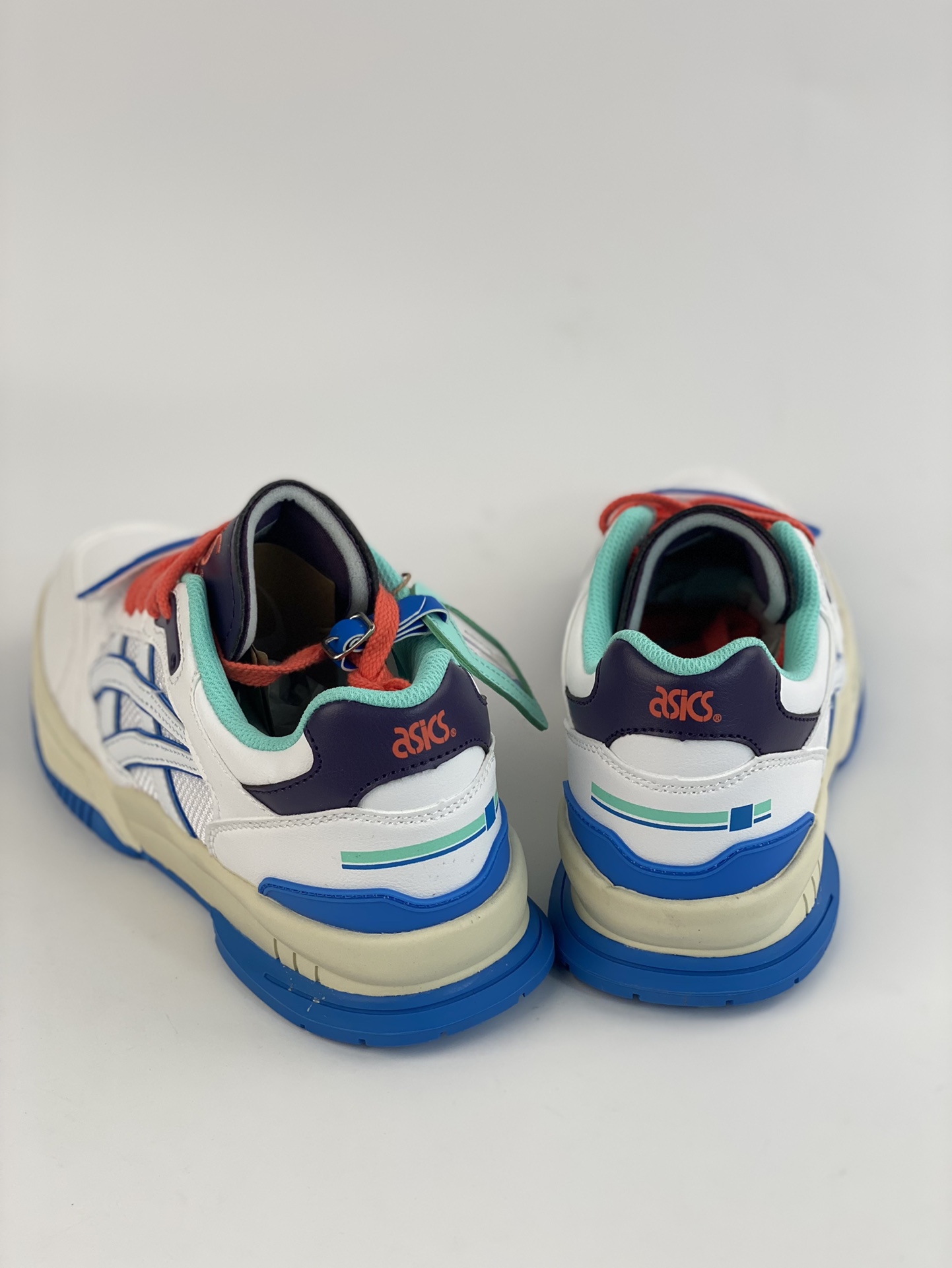 Asics Gel Spotlyte low V2 trend wear-resistant low-top retro basketball shoes 1203A258-100