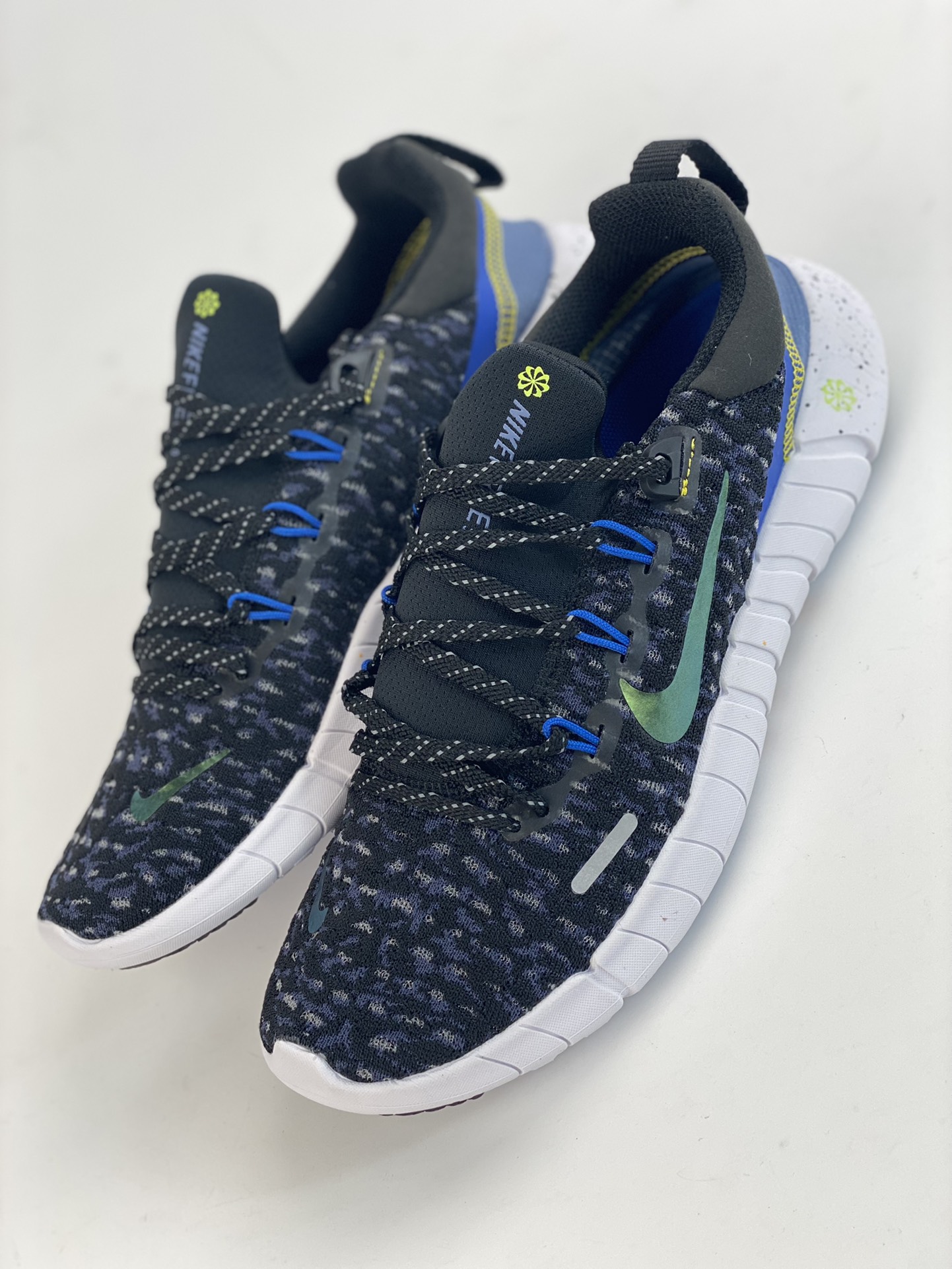 140 Nike Free RN 5.0 Next Nature 赤足跑步鞋  CZ1884-402