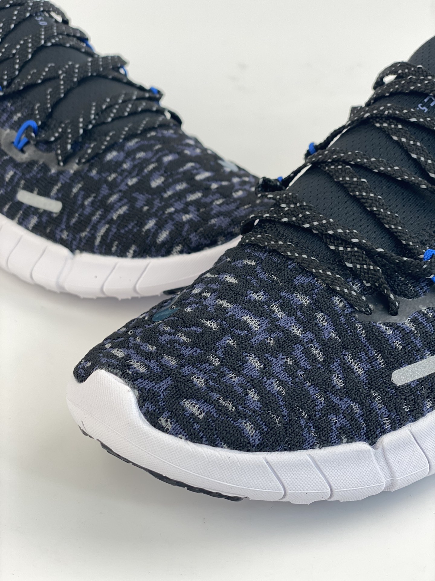 140 Nike Free RN 5.0 Next Nature 赤足跑步鞋  CZ1884-402