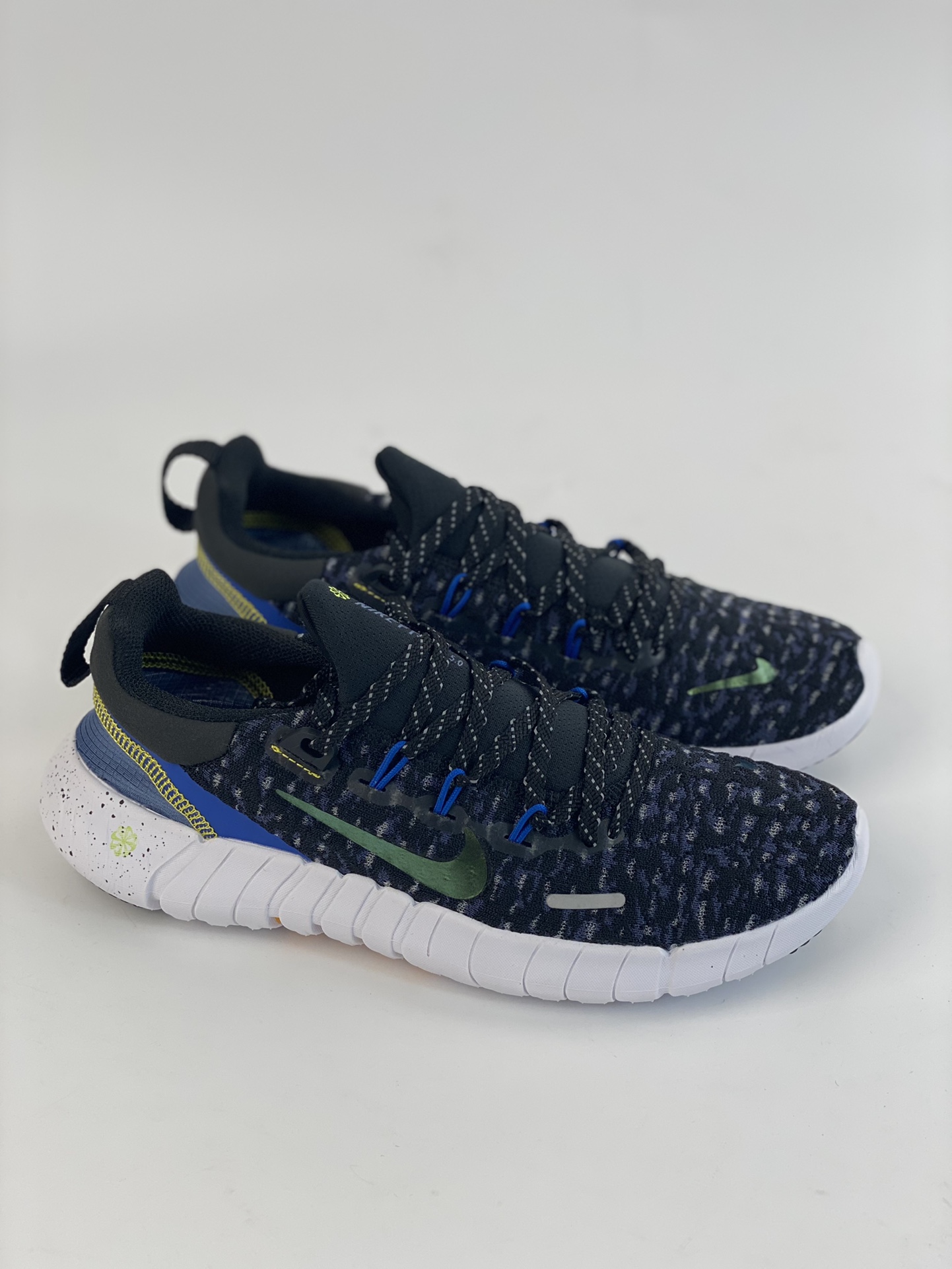 140 Nike Free RN 5.0 Next Nature 赤足跑步鞋  CZ1884-402