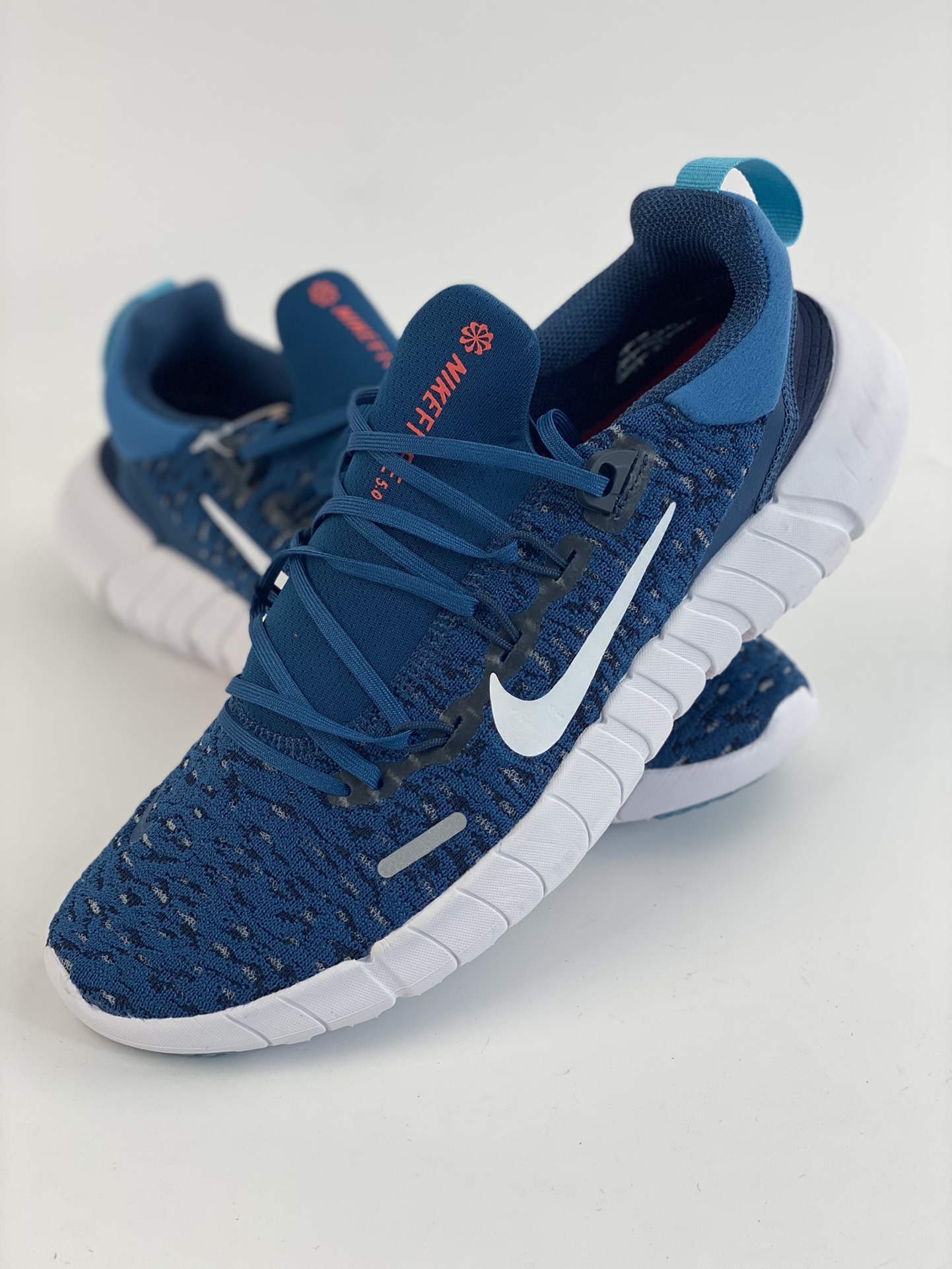 140 Nike Free RN 5.0 Next Nature 赤足跑步鞋
