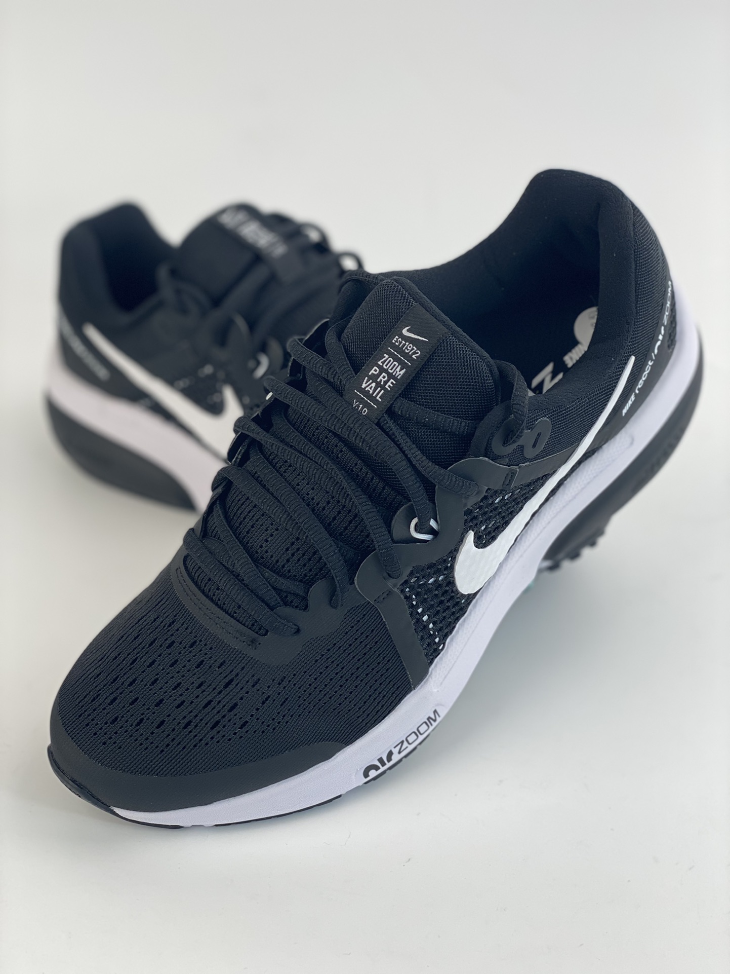 180 Nike Zoom Prevail 网面透气跑鞋 DA1102-001