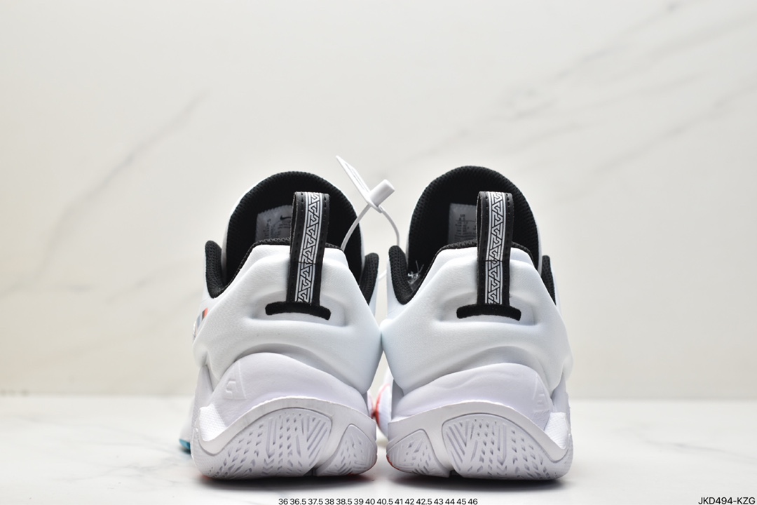 160 Nike Zoom Freak 3”Grey/Multi”字母哥三代低帮休闲运动篮球鞋 CZ4099-009