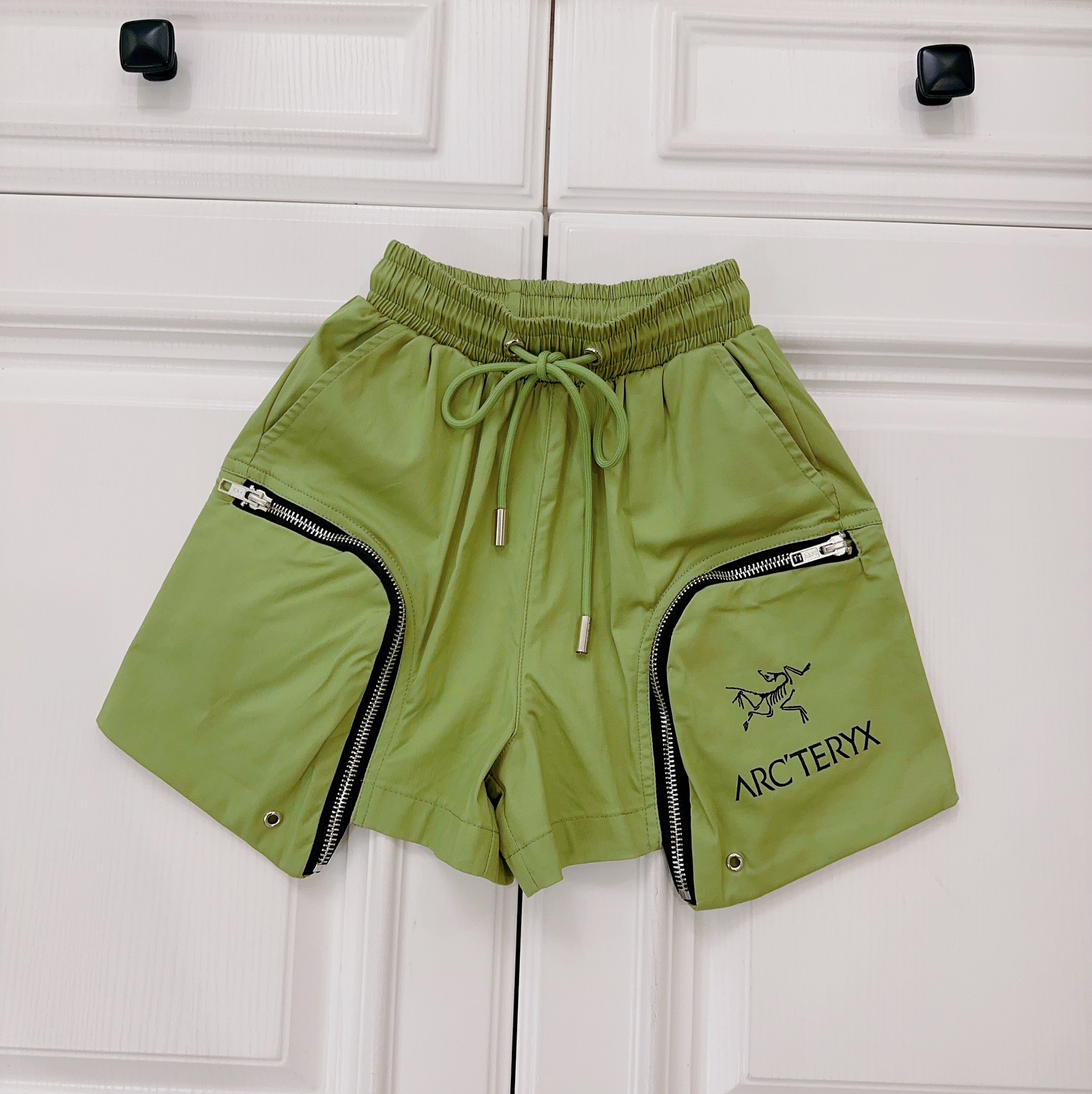 “Arcteryx Custom Cotton Shorts: Stylish, Comfortable, Temperature-Controlled, Symmetrical Design, Code 100-160” - 图片 3