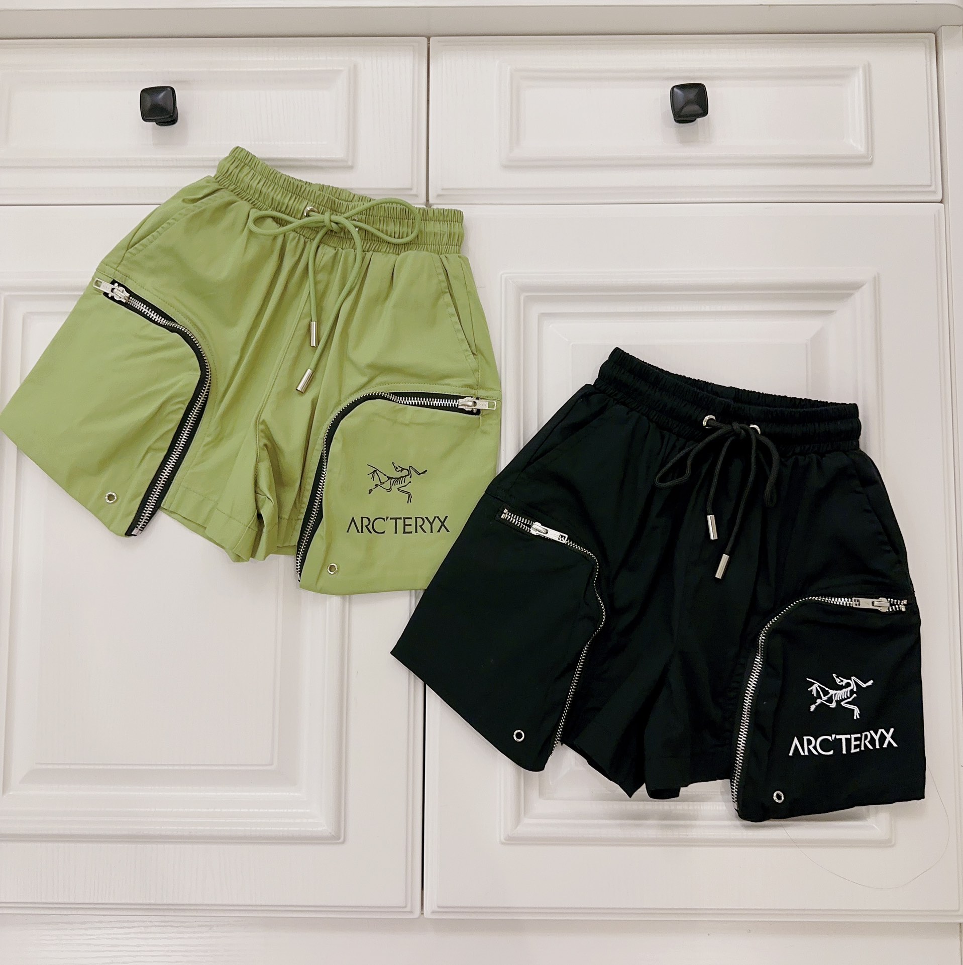 “Arcteryx Custom Cotton Shorts: Stylish, Comfortable, Temperature-Controlled, Symmetrical Design, Code 100-160” - 图片 1