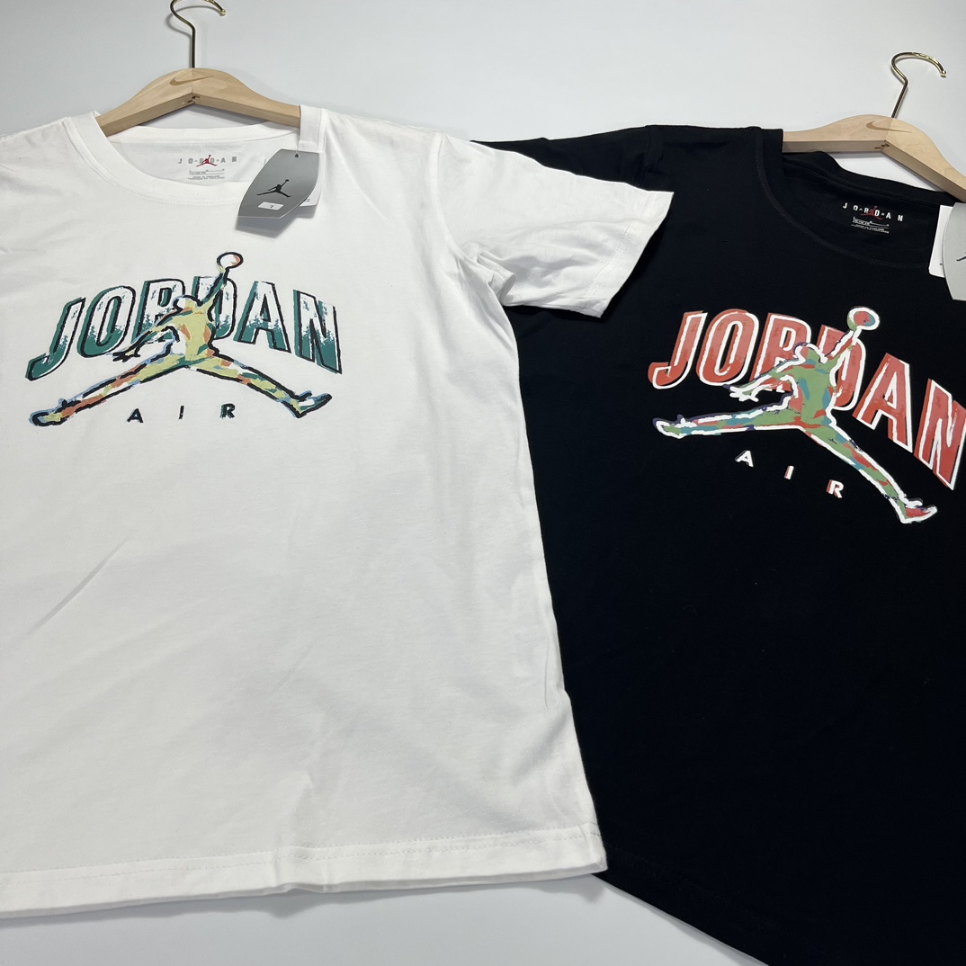 【运动潮牌】 💰48纯棉 得物同步Jordan Logo 飞人印花篮球运动短袖T恤 男款 白色 黑色S-4XL