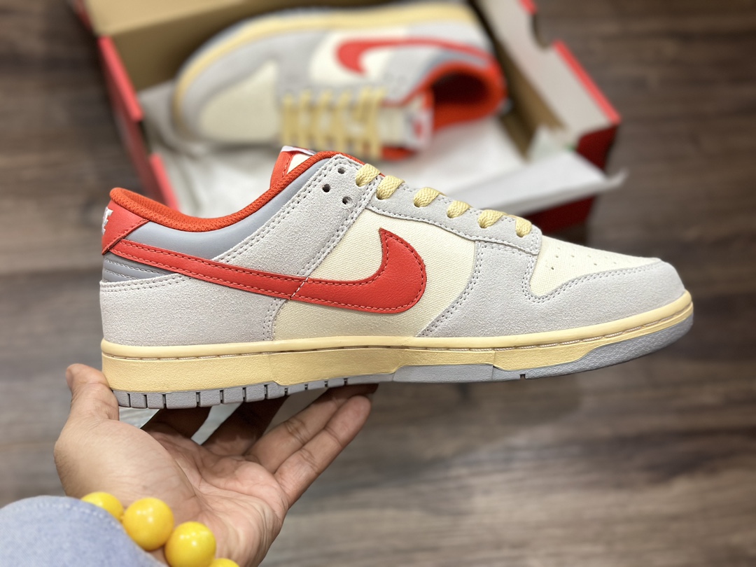 300 NIKE SB Dunk Low 低帮休闲运动鞋 fj5429-133