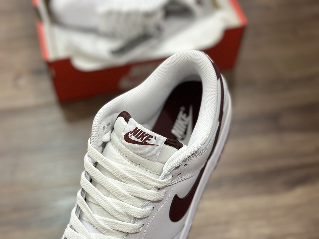 260 NIKE SB Dunk Low 低帮休闲运动鞋 DV0831-102