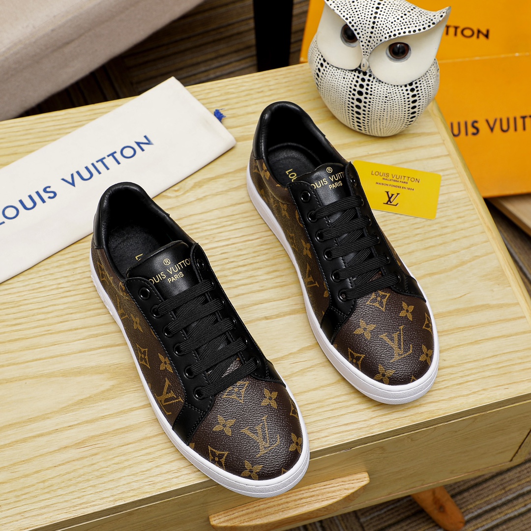 Louis Vuitton AAA
 Casual Shoes Cowhide Casual