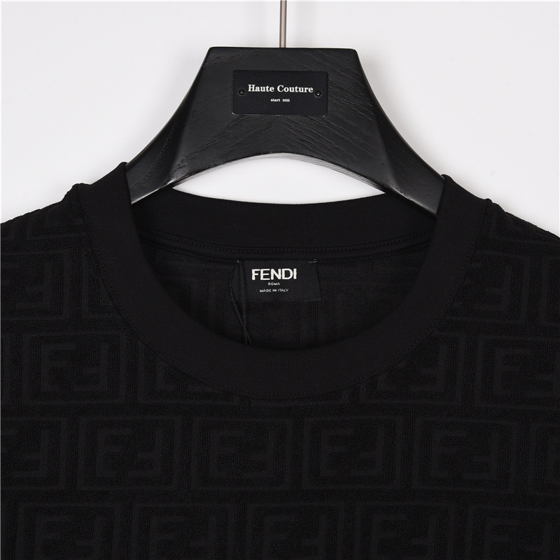 180 Fendi/芬迪 23ss 满印双F凹凸提花短袖T恤