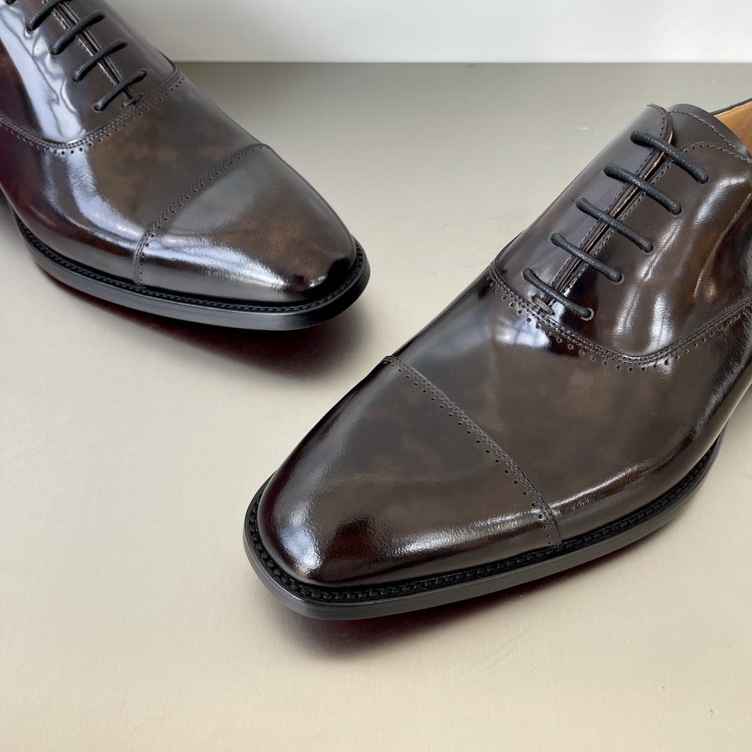 Ferragamo Haute Couture Classic Luxury Leather Shoe Ref 3