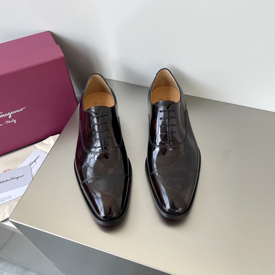 Ferragamo Haute Couture Classic Luxury Leather Shoe Ref 2