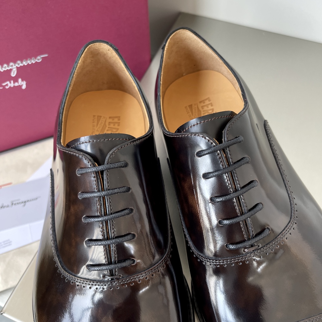 Ferragamo Haute Couture Classic Luxury Leather Shoe Ref 6
