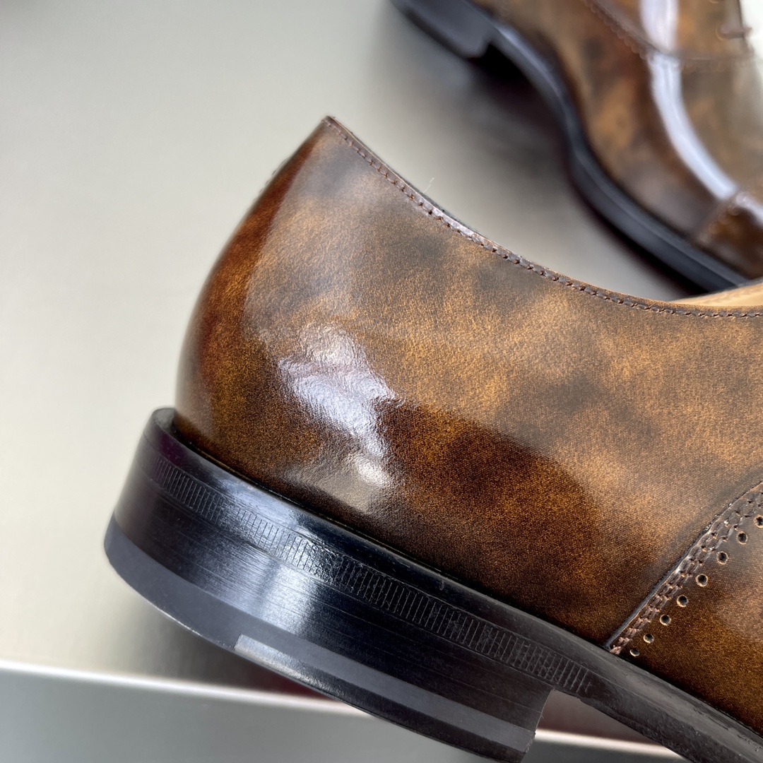 Ferragamo Haute Couture Classic Luxury Leather Shoe Ref 8