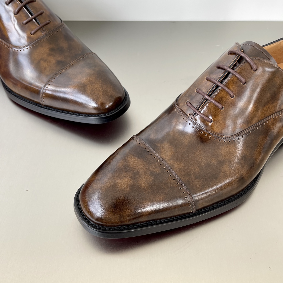 Ferragamo Haute Couture Classic Luxury Leather Shoe Ref 3