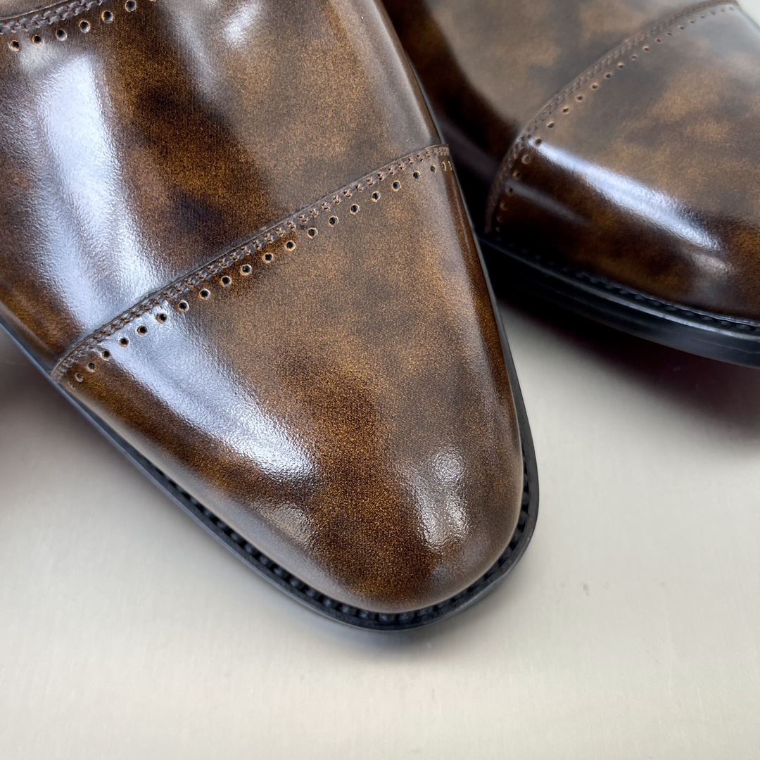 Ferragamo Haute Couture Classic Luxury Leather Shoe Ref 9