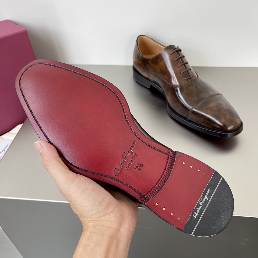 Ferragamo Haute Couture Classic Luxury Leather Shoe Ref 6