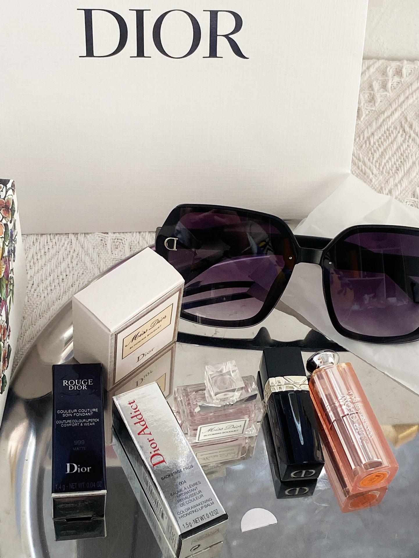 Dior Gift Set: Perfume, Lipstick, Sunglasses - Exclusive Women's Collection 7 i1682499851 5629 5