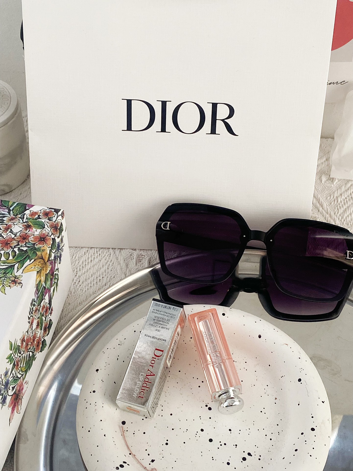 Dior Gift Set: Perfume, Lipstick, Sunglasses - Exclusive Women's Collection 10 i1682499851 7243 8