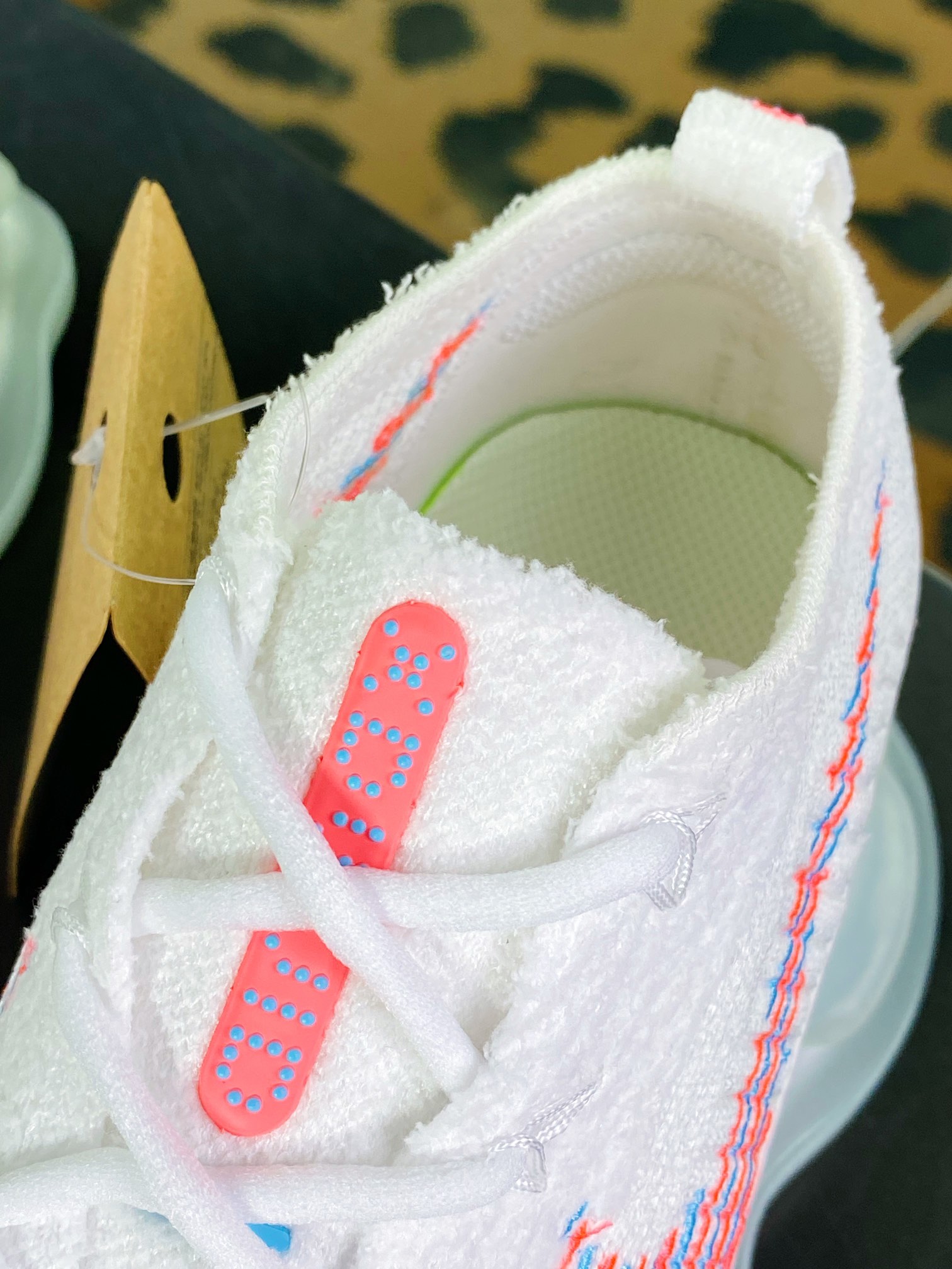 280  Air Max Scorpion Flyknit”White Hot Punch”天蝎座系列2022款超级大气垫慢跑鞋“针织粉蓝”DV7402-100