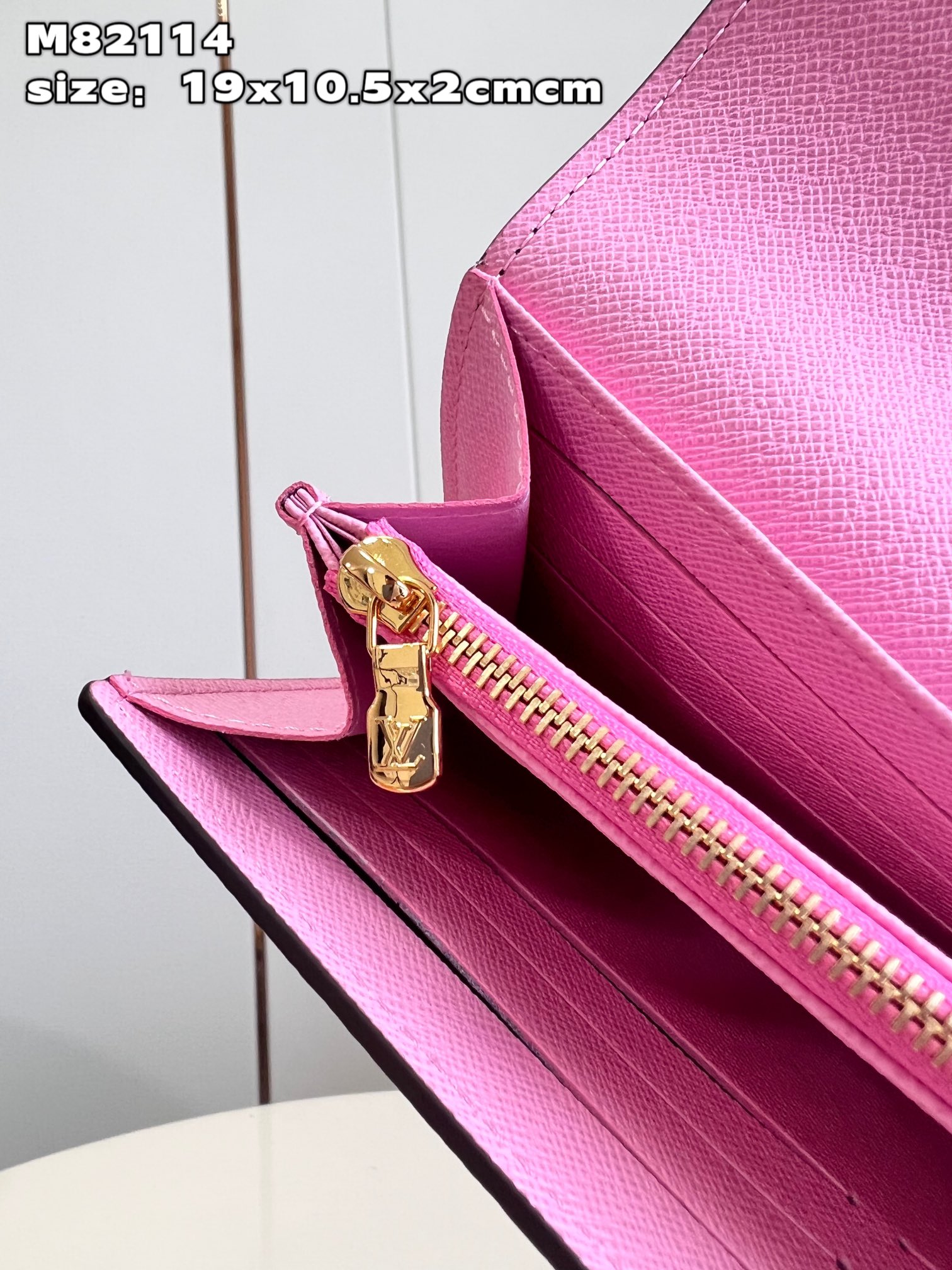 this LV x YK Sarah Wallet pays tribute to the iconic visual art of - Bag 8