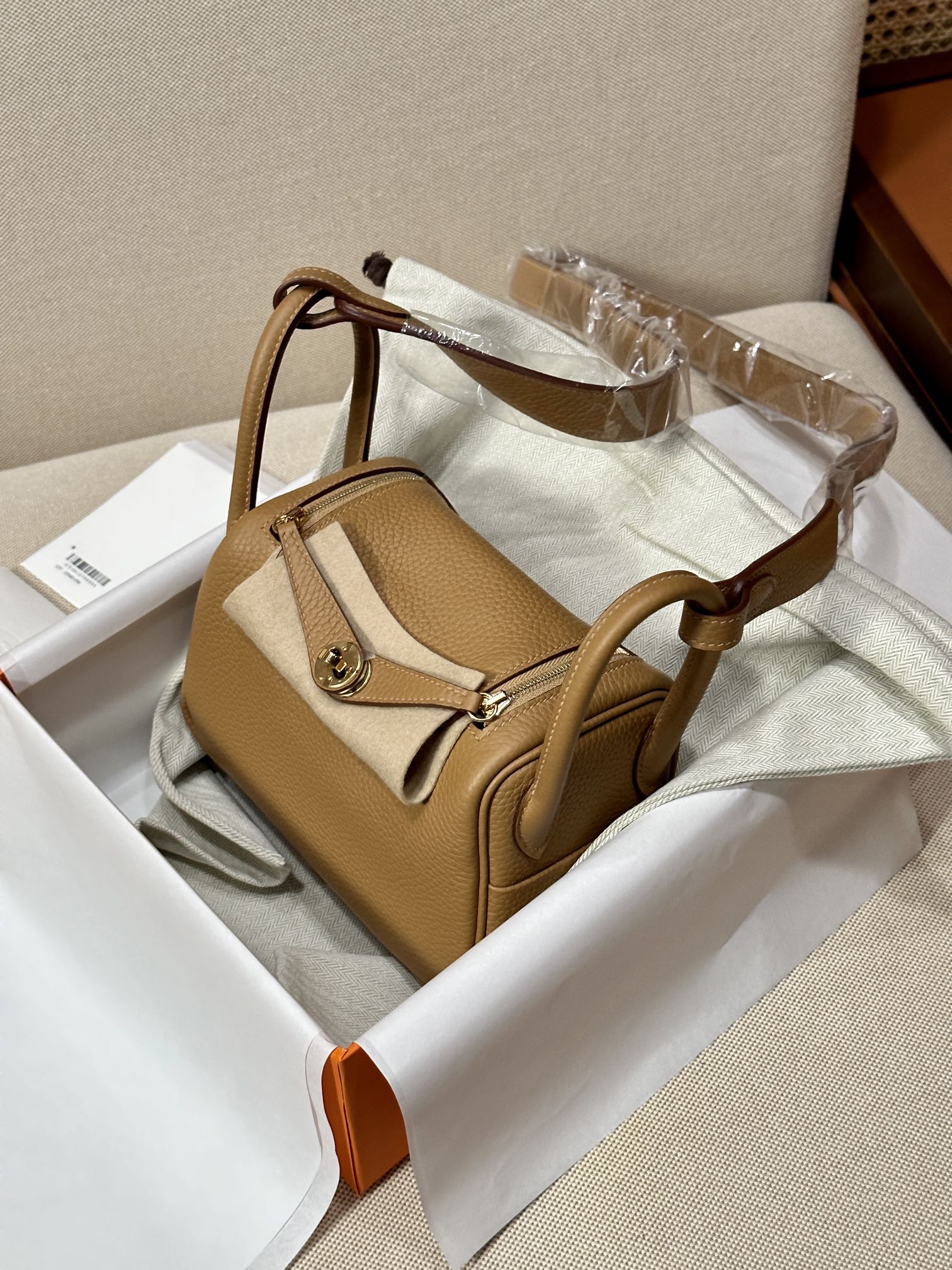 Hermes Lindy Tan mini shoulder everyday