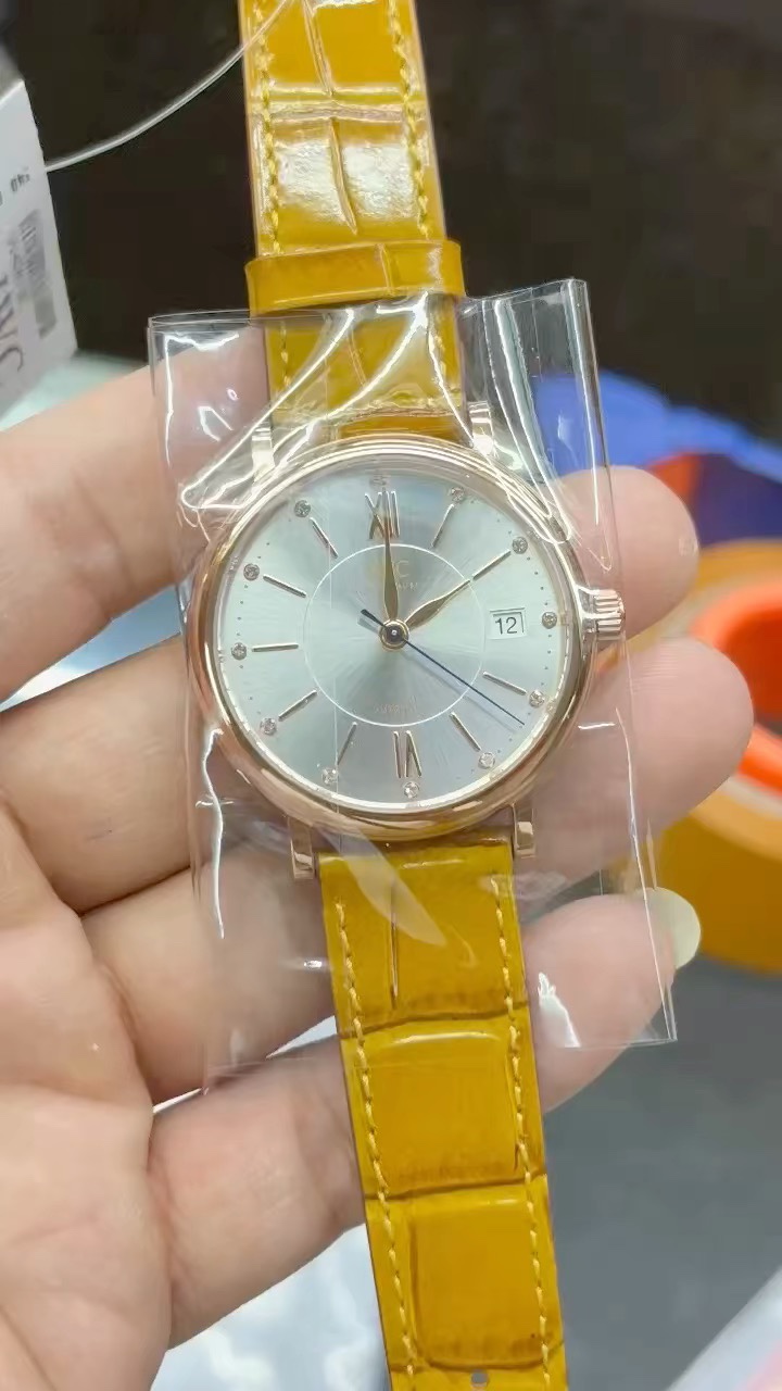  IWC replica
