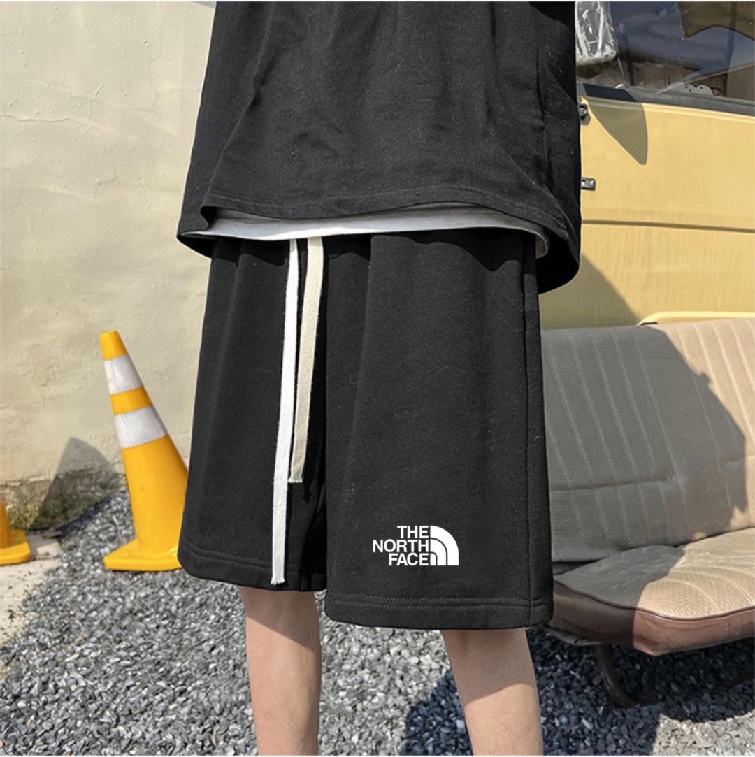 特价80💰不退换
🍫北面专柜同步基础印花logo毛圈情侣短裤
不要说你不喜欢这条裤子,简单的版型加上精致的贴布设计!就用两个字绝了!大牌的版型真的无可挑剔,不同于市面的上的垃圾短裤,这条卫裤对于版型很下功夫!看似简单,其实穿起来就有一种说不出的感觉!十分协调,真的好看!独家280g毛圈面料,上身不臃肿!真的好看!独家贴布logo十分精致,起到了画龙点睛的作用!
颜色 黑色 浅灰色 铁灰
尺码m~xl
臀围 腰围 裤长
M 116 110 96
L 120 112 98
Xl 124 114 100
