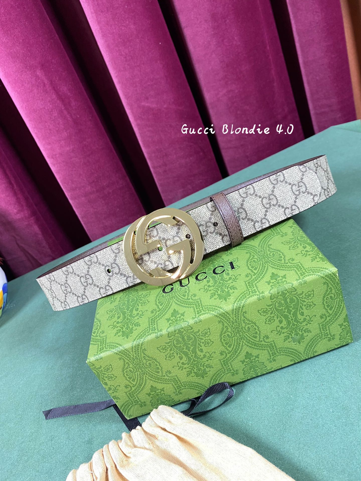 GUCCI4.0cm配饰不断为经典注