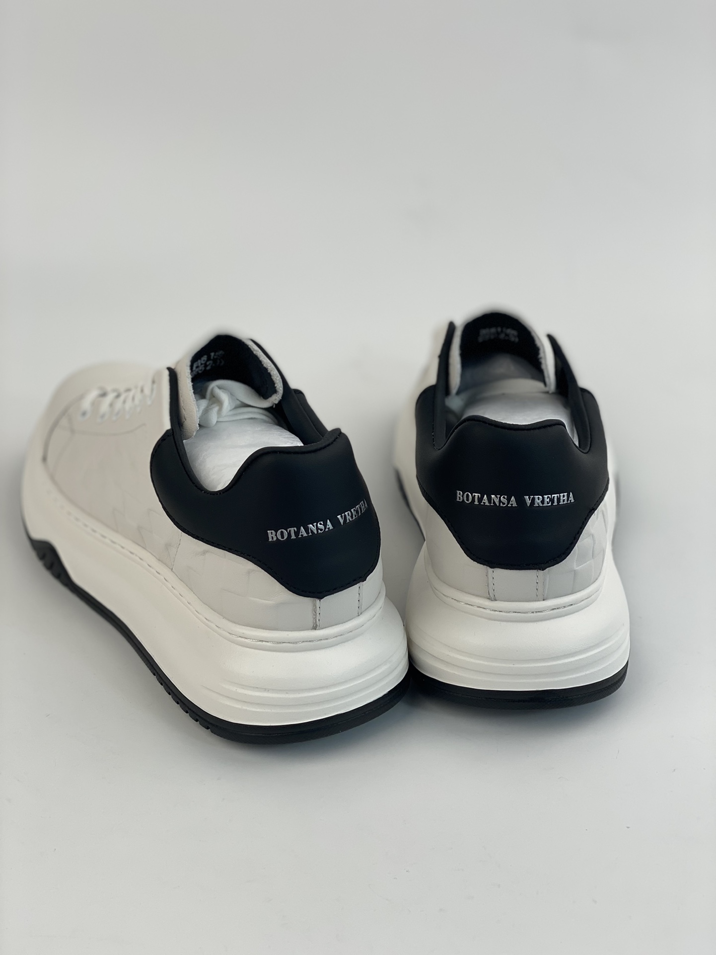 BV Bottega Veneta 23ss BV Sneaker thick-soled height-enhancing white shoes