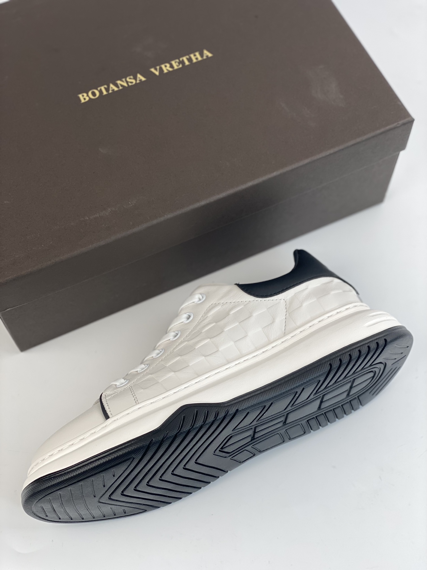 BV Bottega Veneta 23ss BV Sneaker thick-soled height-enhancing white shoes