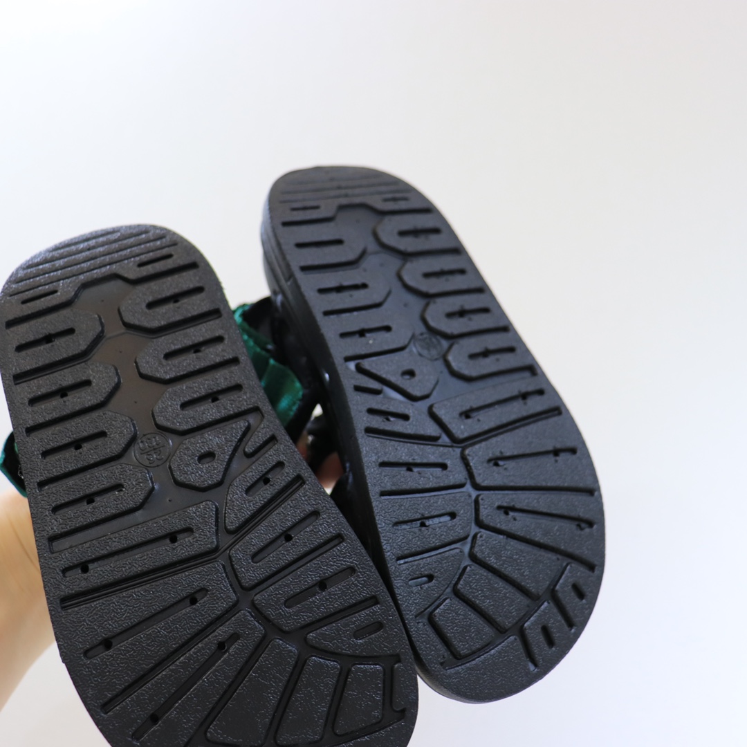 图片[9]-NK软底魔术贴凉鞋 皮面拼接尼龙材质鞋身，看起来就是个性十足的款式！EVA大底让鞋身整体超轻超柔然！-选品中心