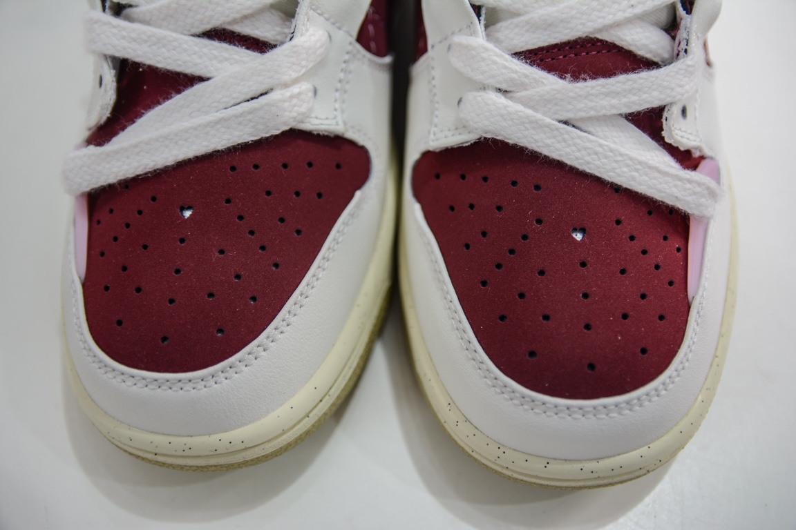 260 原装Nike SB Dunk Low DISRUPT 2情人节 FD4617-667