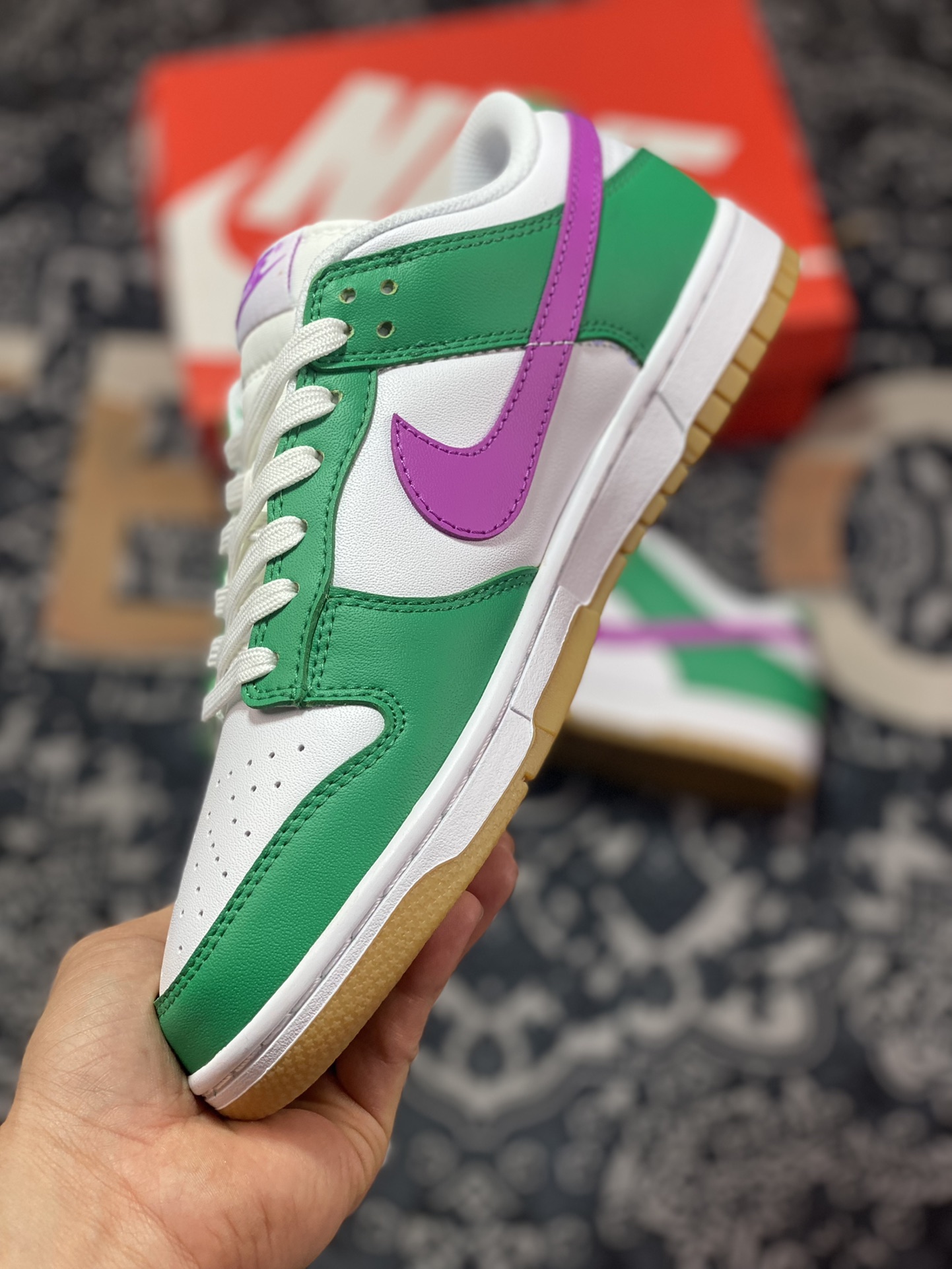 220 Nike Wmns SB Dunk Low Retro”Joker”扣篮系列低帮滑板板鞋“白绿紫巴斯光年”FD9922-151
