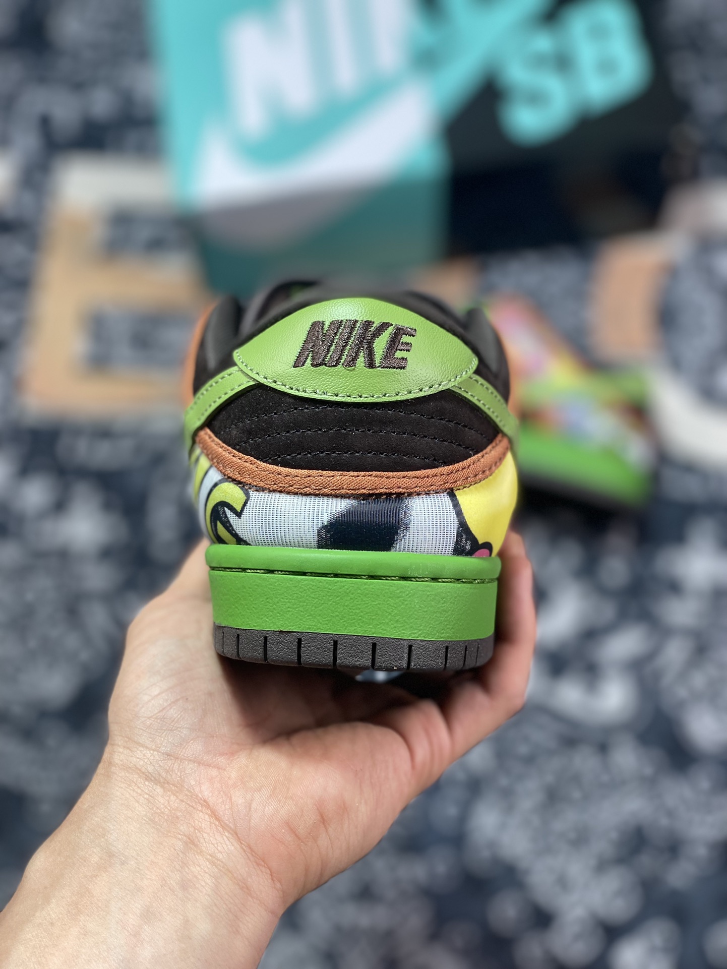 300 Nike Dunk SB Low “De La Soul” 太阳花 789841-332