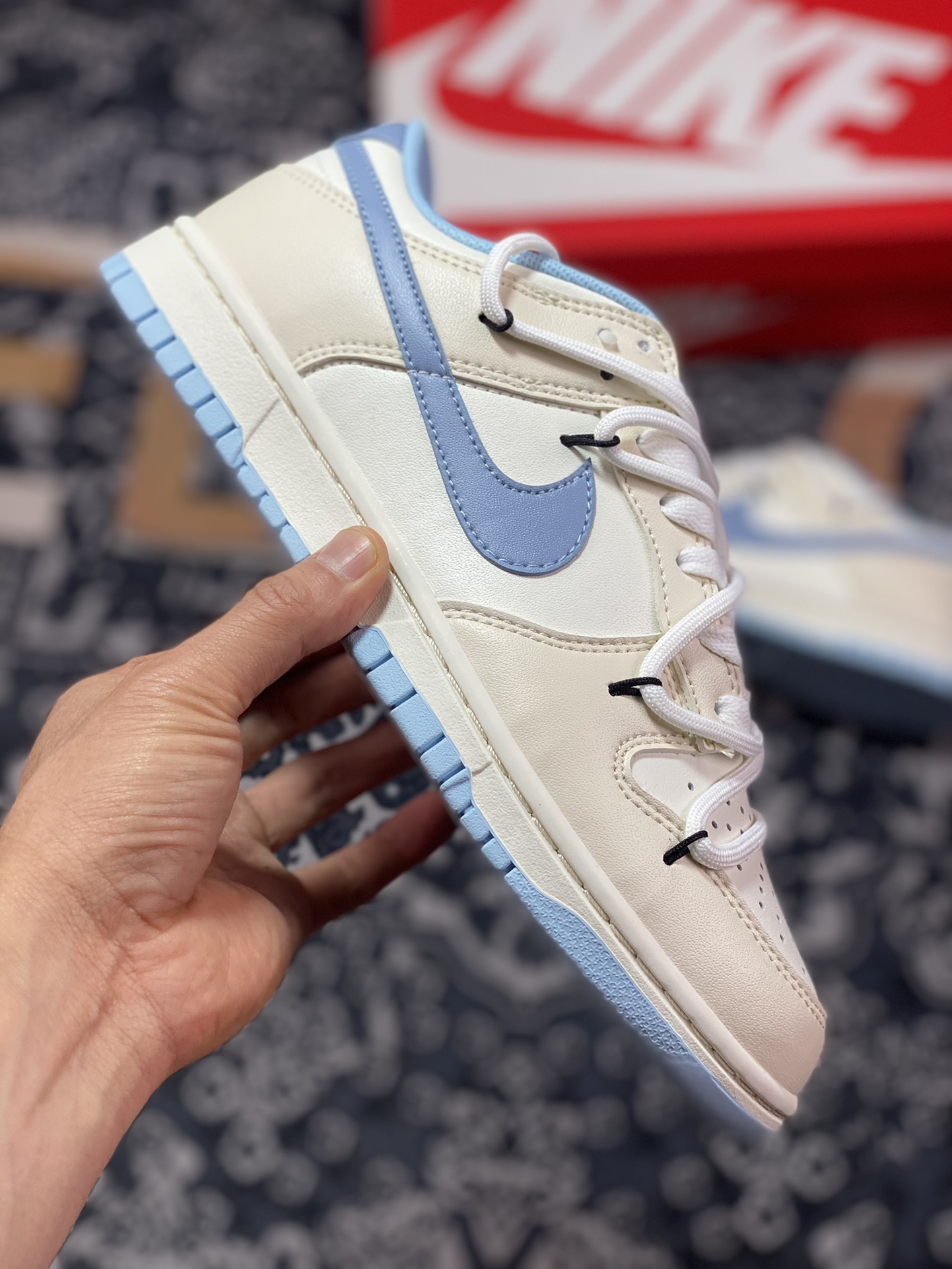 260 Nike SB Dunk Low”Milk White/Blue”扣篮系列低帮板鞋“皮革奶白浅蓝绑绳”DD1503-123