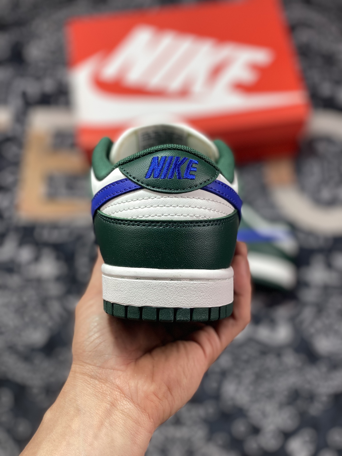 220 Nike SB Dunk Low”Gorge Green/Navy”扣篮系列低帮休闲运动滑板板鞋“复古绿白皇家蓝”DD1503-300